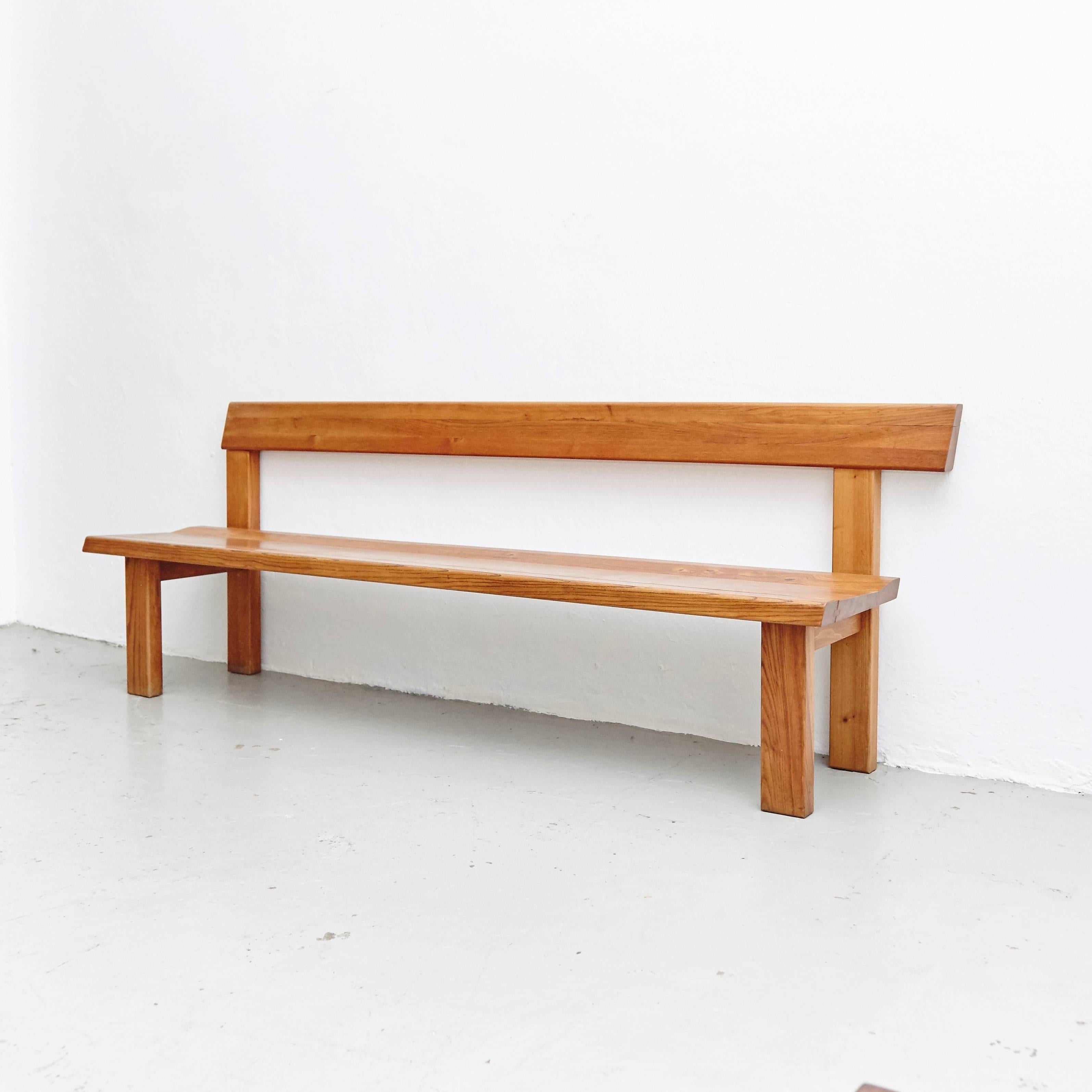 Large Bench designed by Pierre Chapo, manufactured in France, 1960s.

Solid elmwood.

In good original condition, with minor wear consistent with age and use, preserving a beautiful patina.

Pierre Chapo is born in a family of craftsmen. After