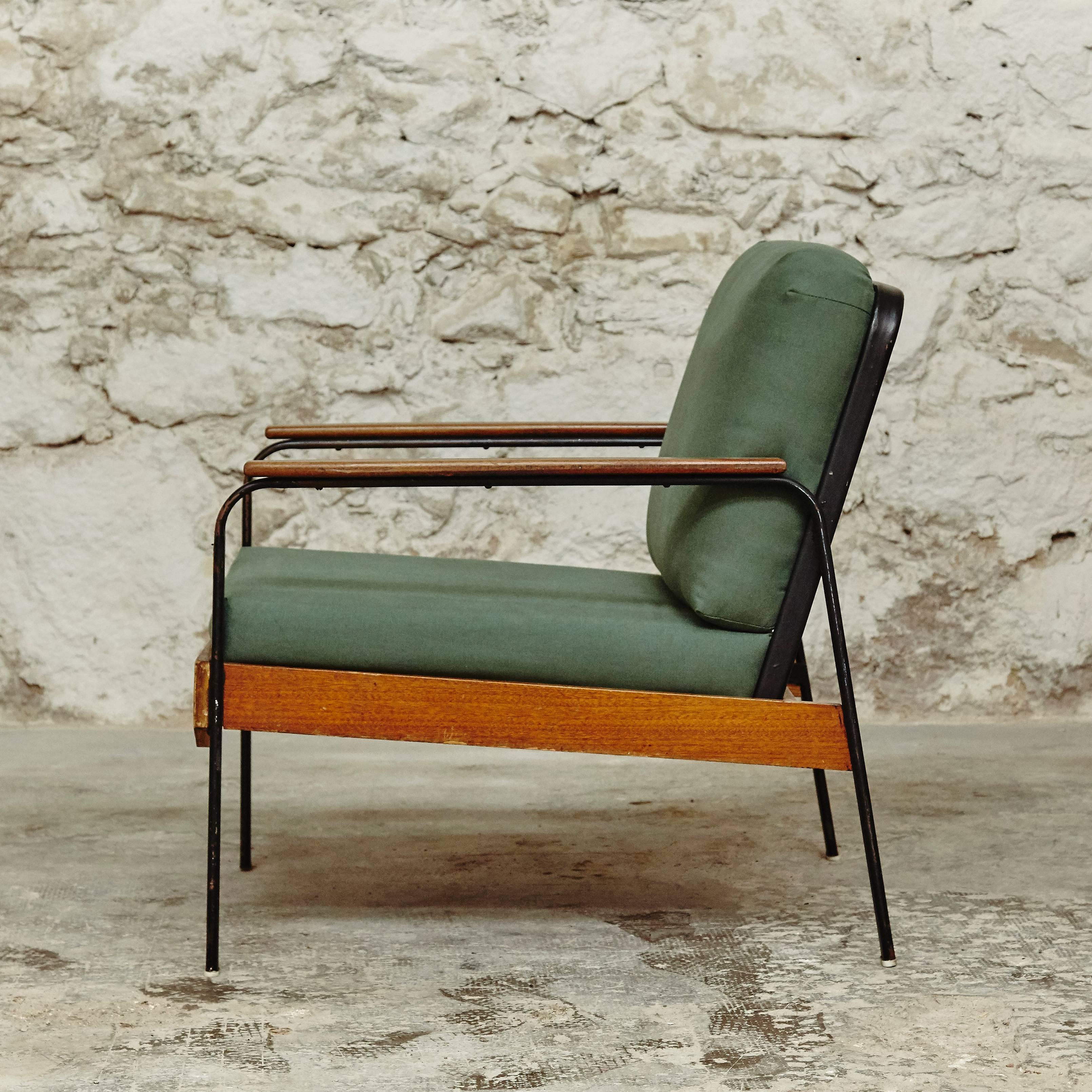 Mid-20th Century Pair of French Easy Chair After Jean Prouve, circa 1950