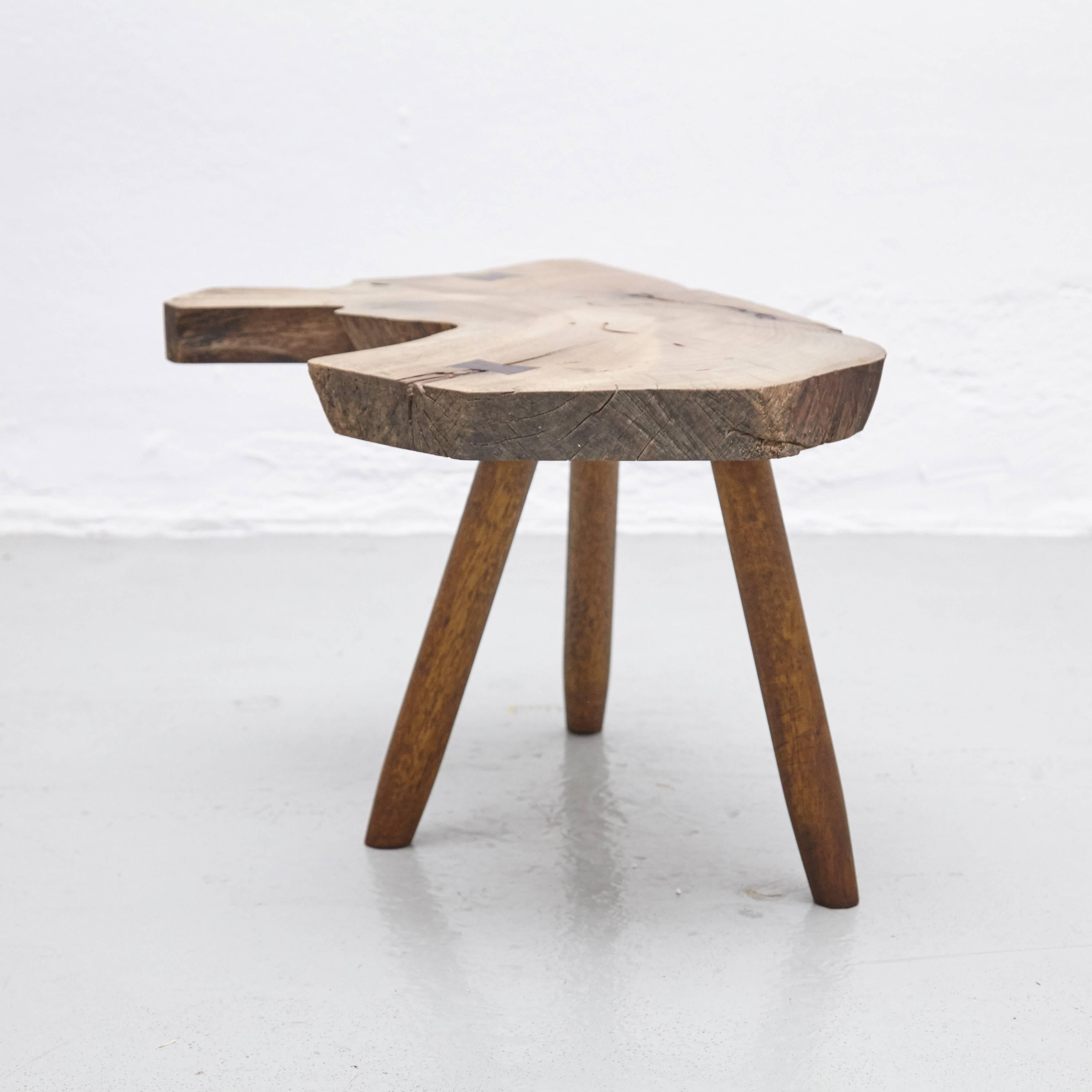 Stool in the Style of Nakashima In Good Condition In Barcelona, Barcelona