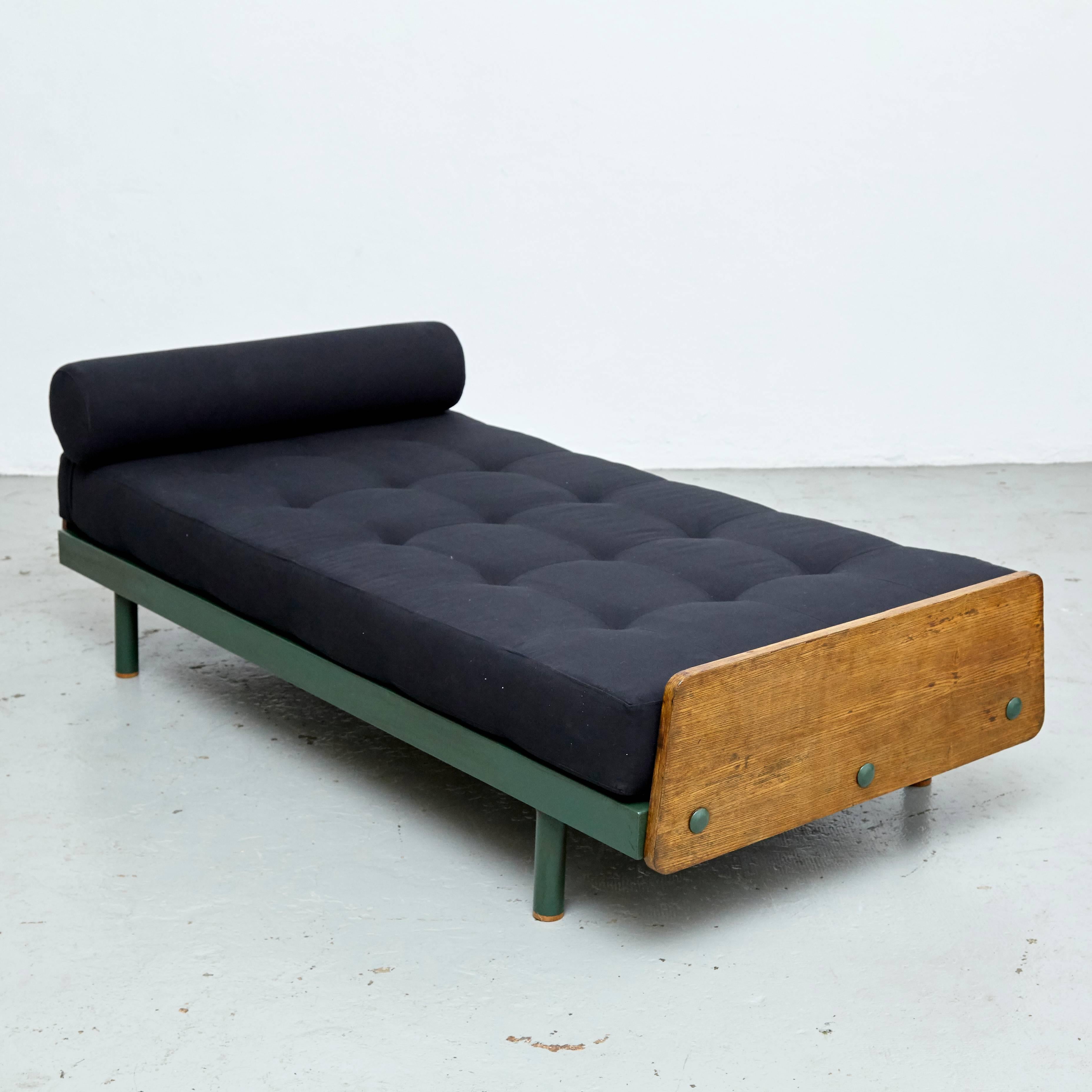 French Jean Prouve S.C.A.L. Daybed, circa 1950