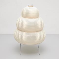 Lámpara Isamu Noguchi 24n