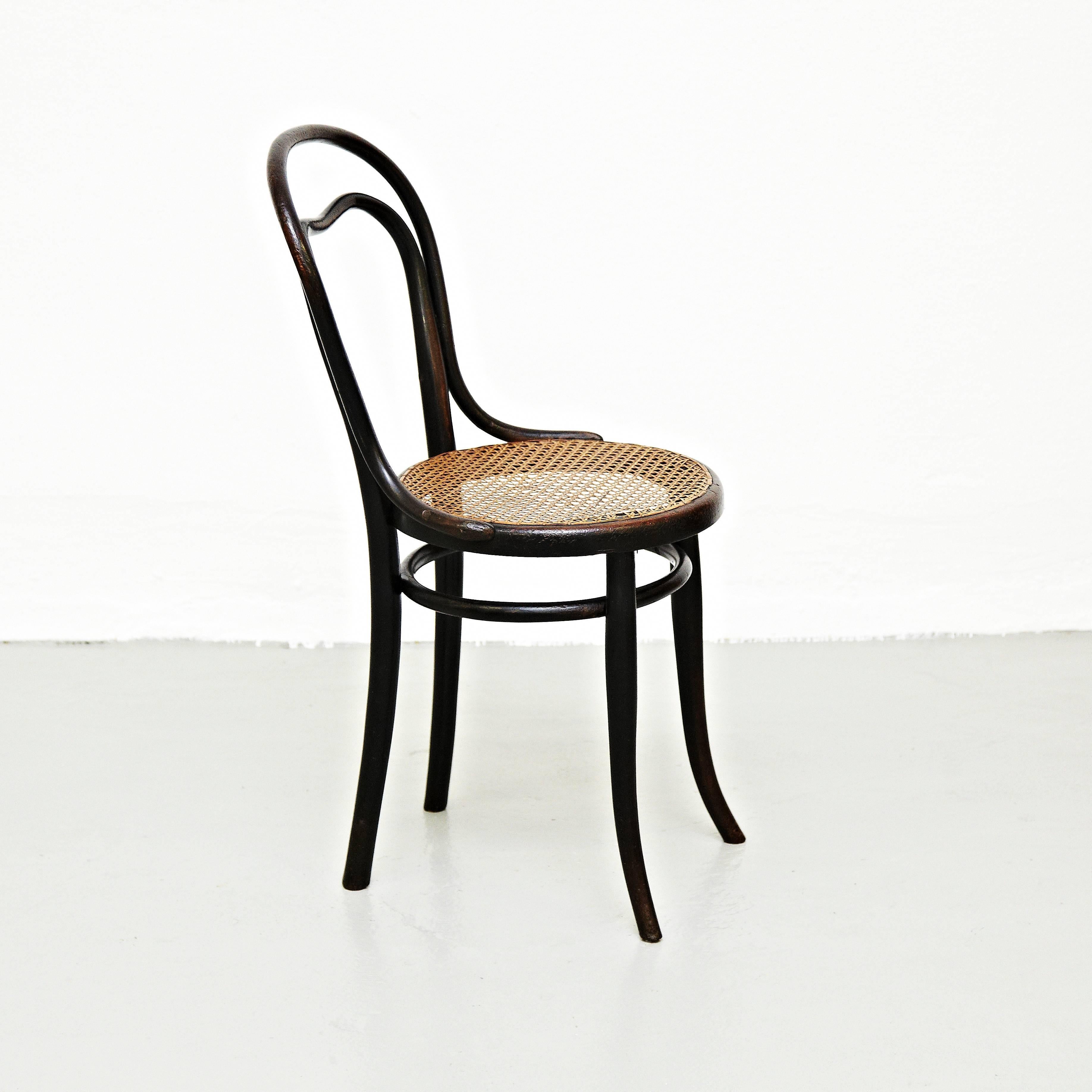 Thonet Chair, circa 1920 In Good Condition In Barcelona, Barcelona