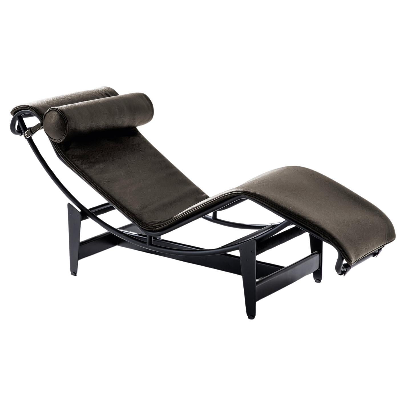 Le Corbusier 4 Chaise Longue À Réglage Continu, Noire, Durable For Cassina