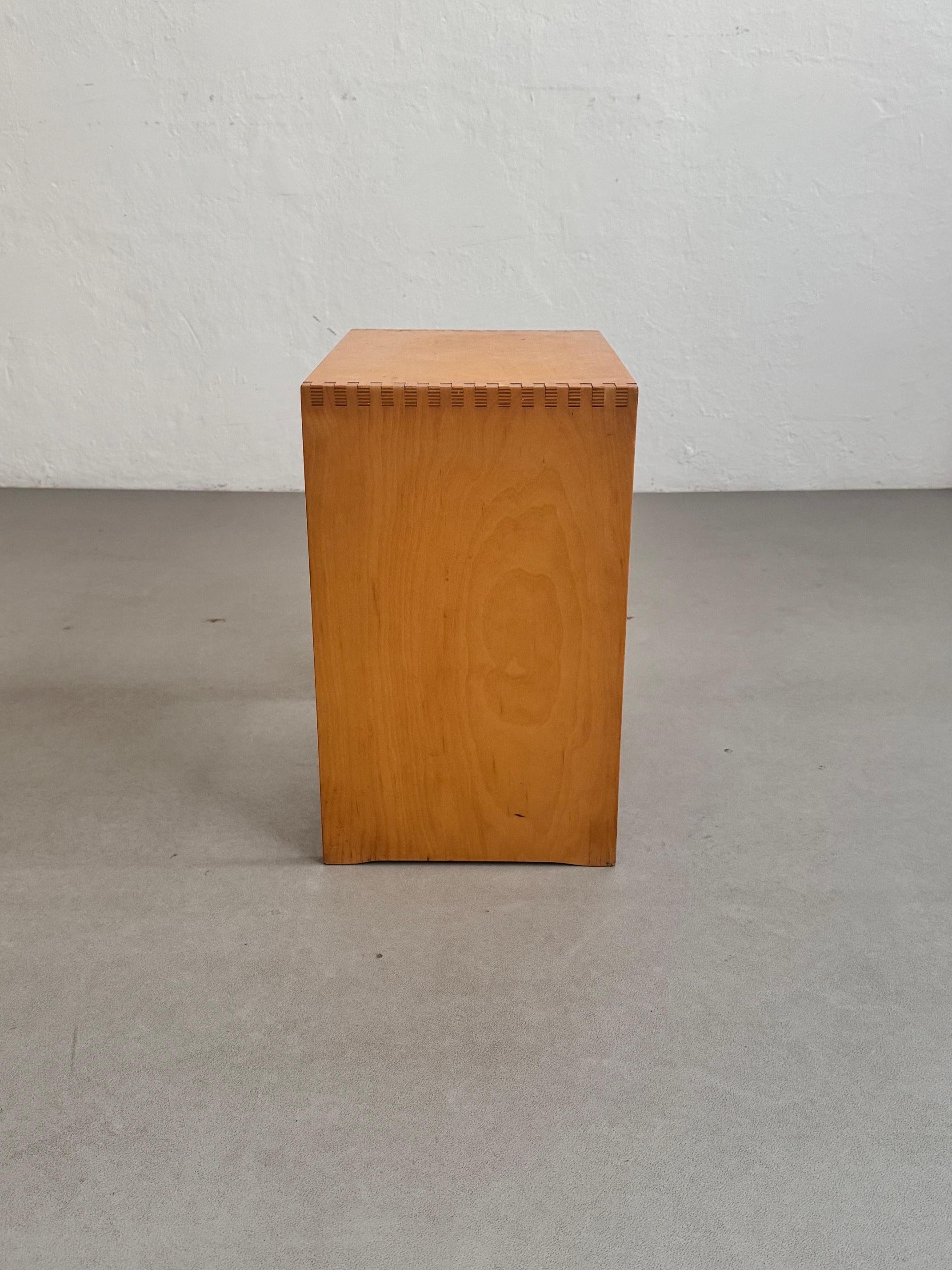 Mid-Century Modern Tabouret en bois laminé Max Bill, vers 1950 en vente