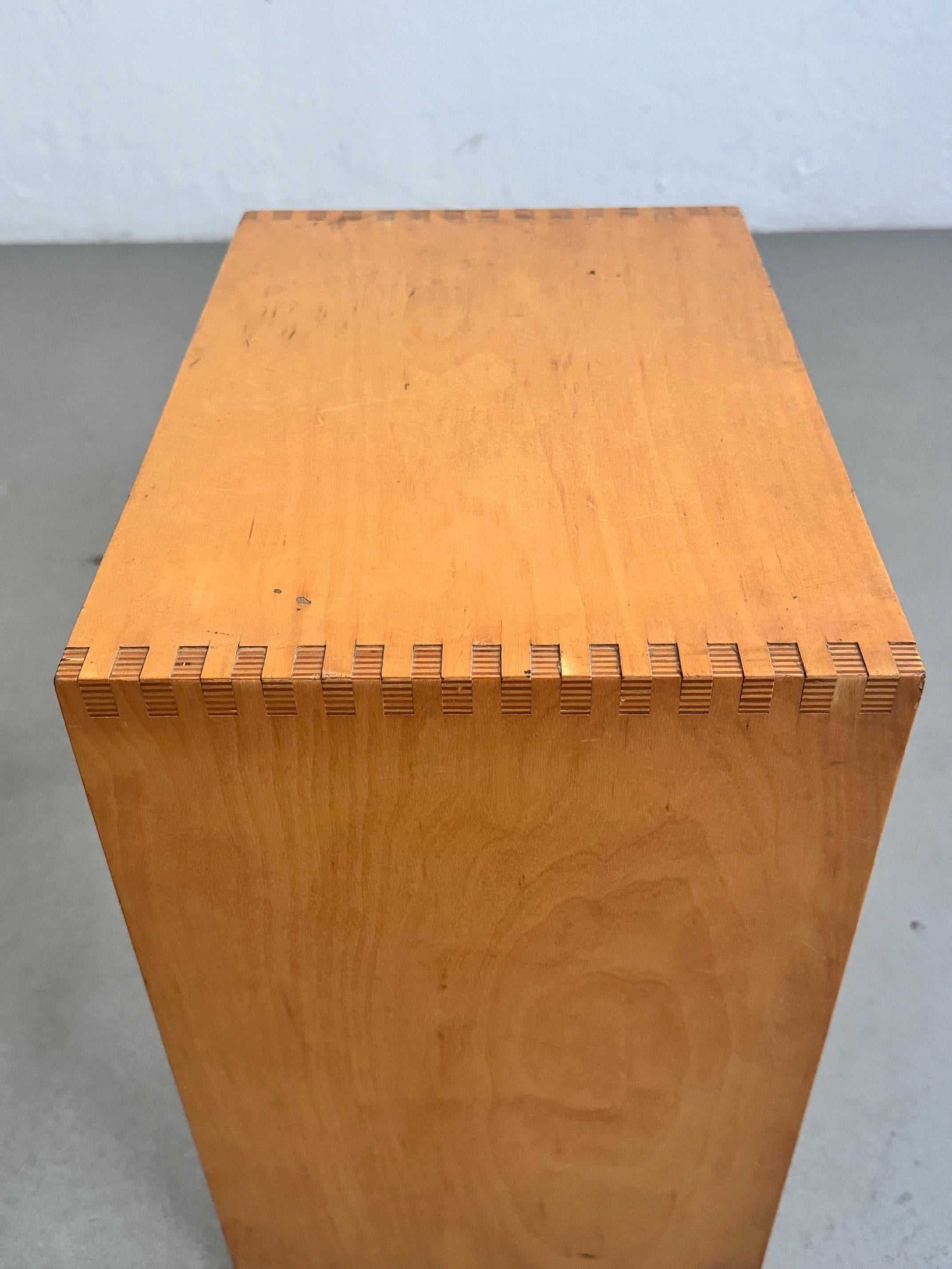 Tabouret en bois laminé Max Bill, vers 1950 Bon état - En vente à Barcelona, Barcelona