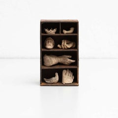 Cabinet de curiosités Cabinet d'art sculptural, vers 1950