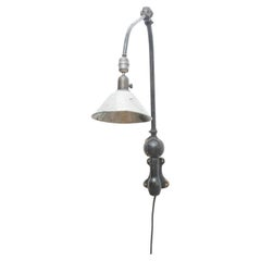 Vintage Elegance: Schwedische Wandlampe aus den 1930er Jahren von Johan Petter Johansson