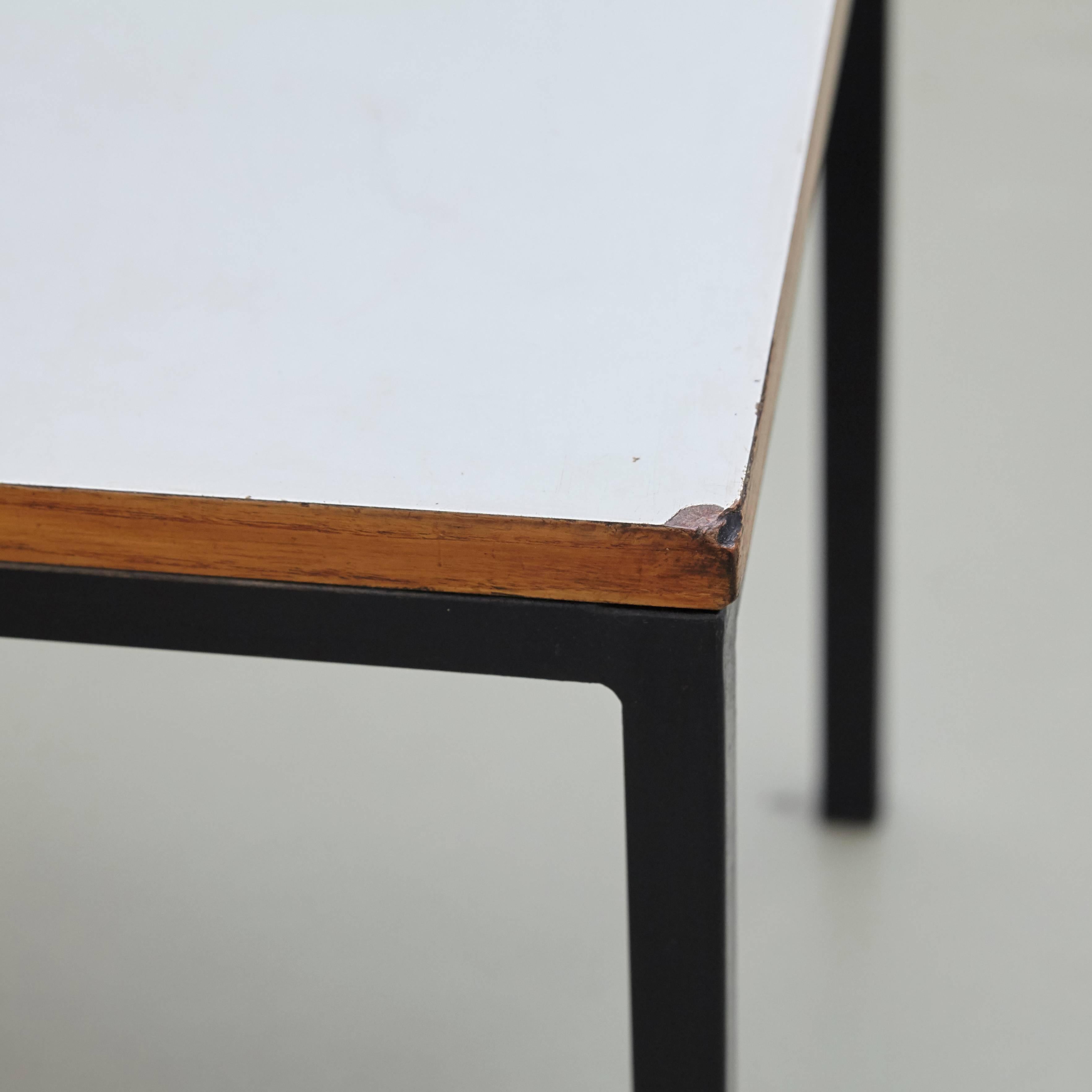 Pair of Florence Knoll T-Angle Side Tables, circa 1950 3