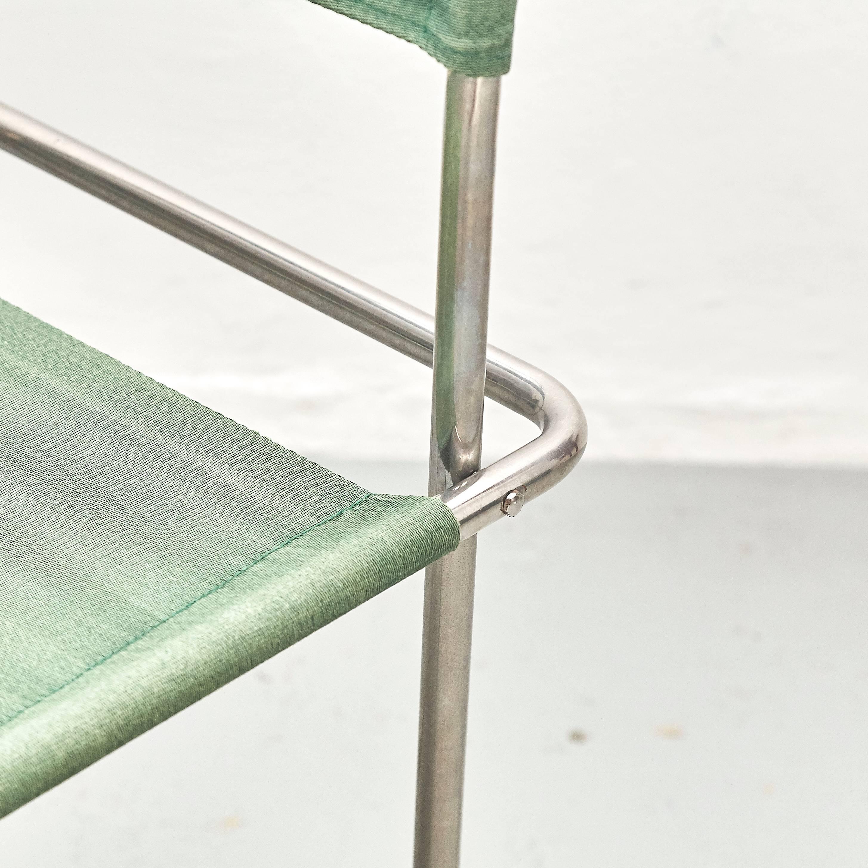 Ein Paar Marcel Breuer Moderne Bauhaus-Stühle aus Metall und Fabirc B5, Mitte des Jahrhunderts 4