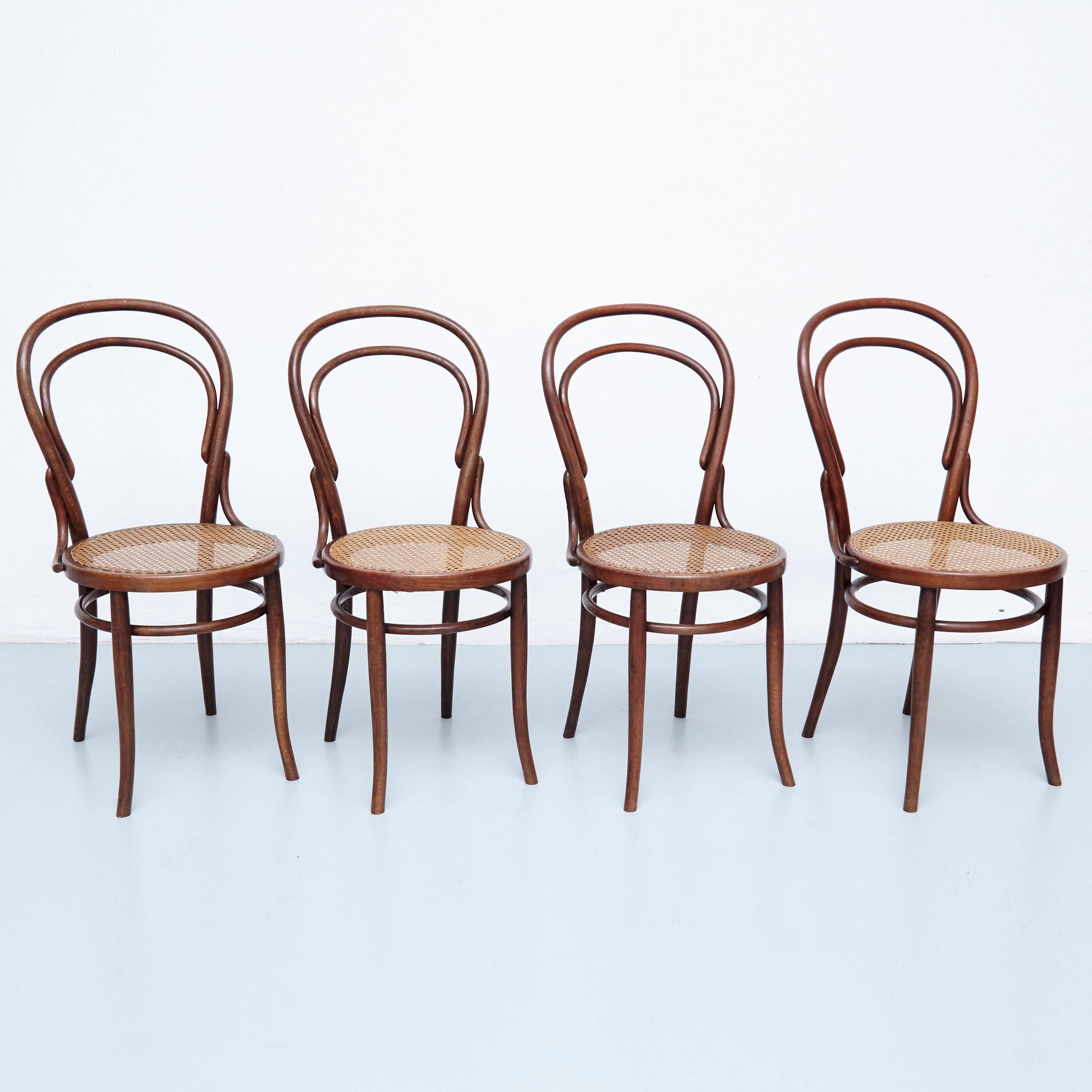 Mid-Century Modern Set of Seven Türpe Bentwood Chairs