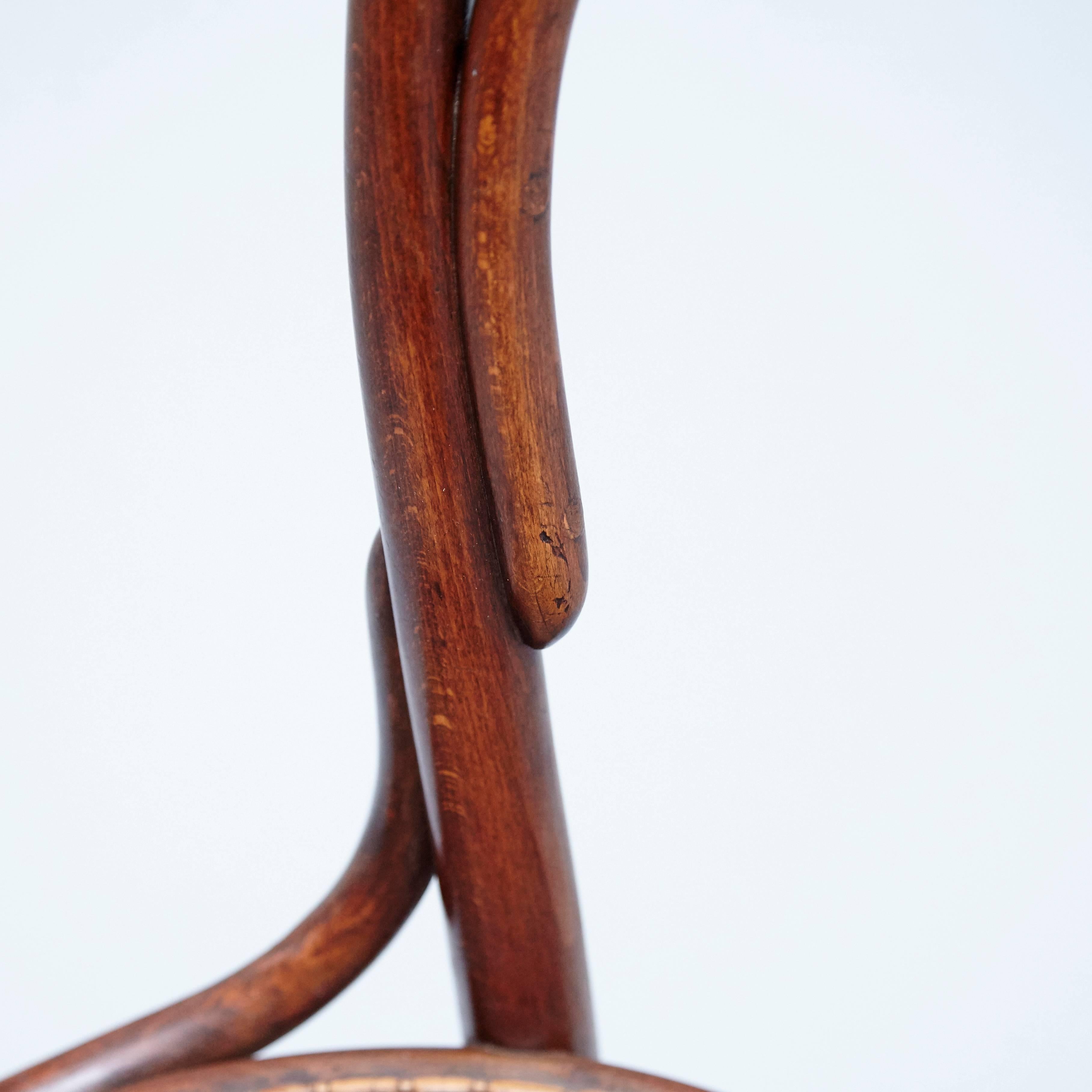 Set of Seven Türpe Bentwood Chairs 1