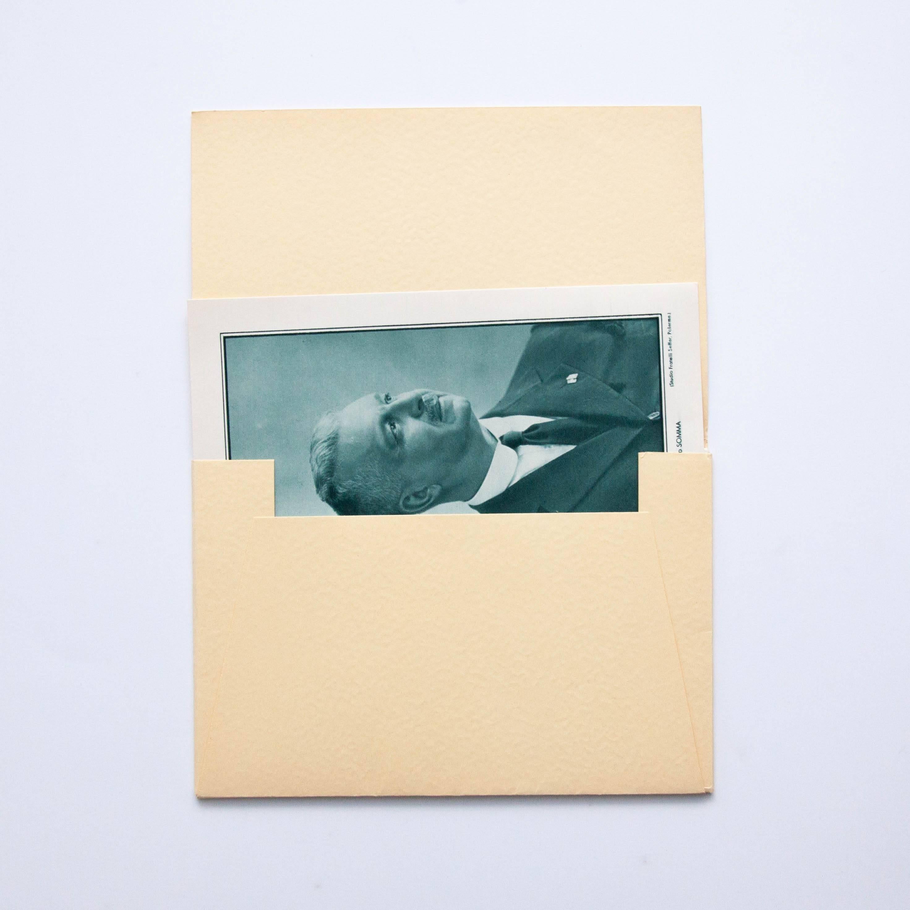 Marcel Duchamp / Man Ray 'Le Monde des Echecs' Portfolio In Good Condition In Barcelona, Barcelona