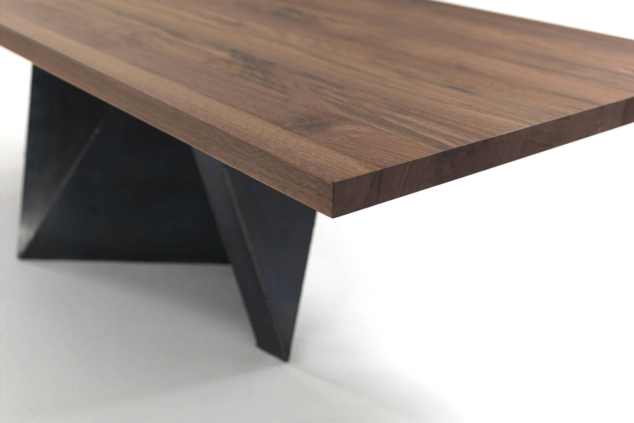 Table Mountain with Walnut Top and Matt Transparent Lacquered Iron  In New Condition In Paris, FR
