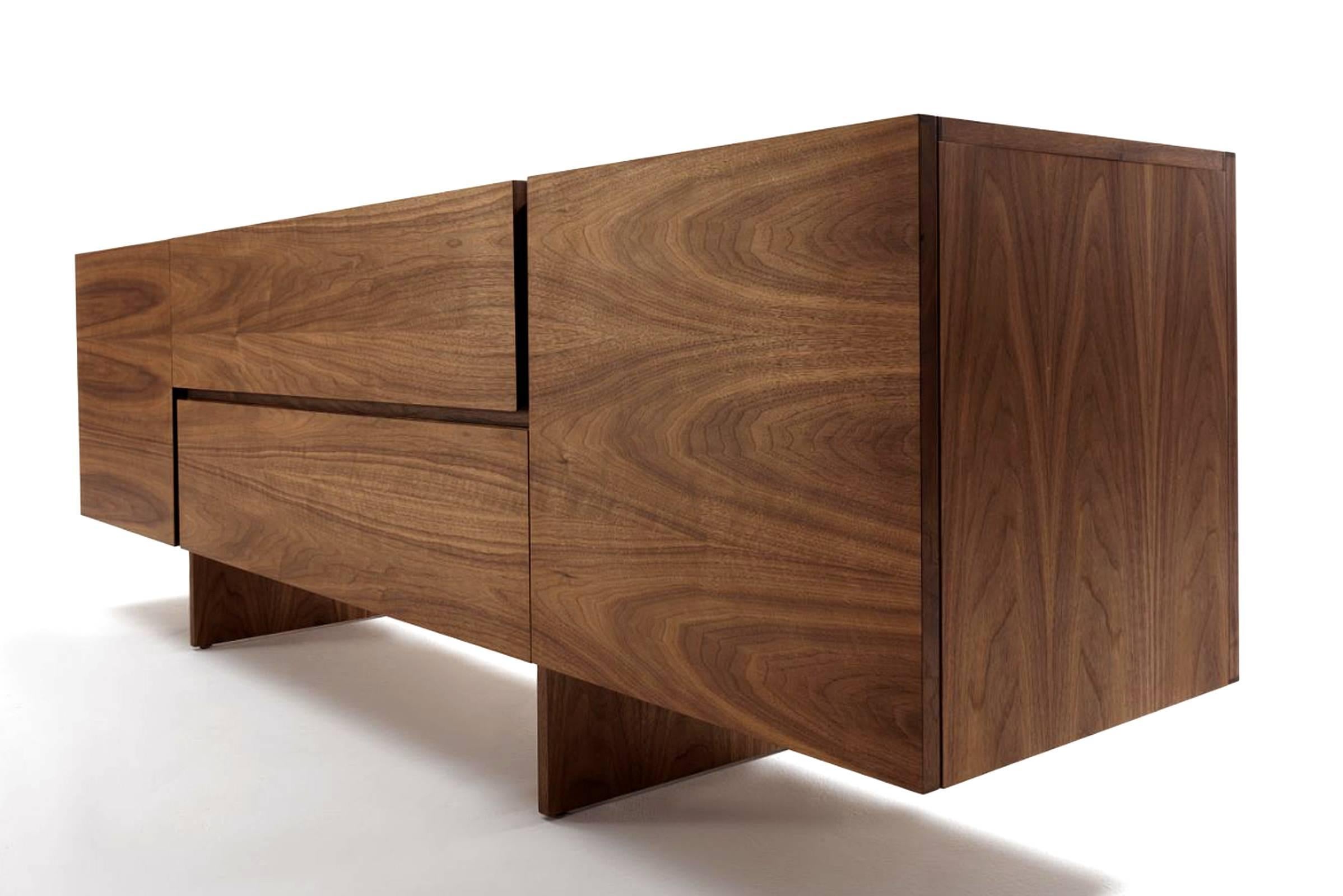 Sideboard Multilayer in Solid Walnut In Excellent Condition For Sale In Paris, FR