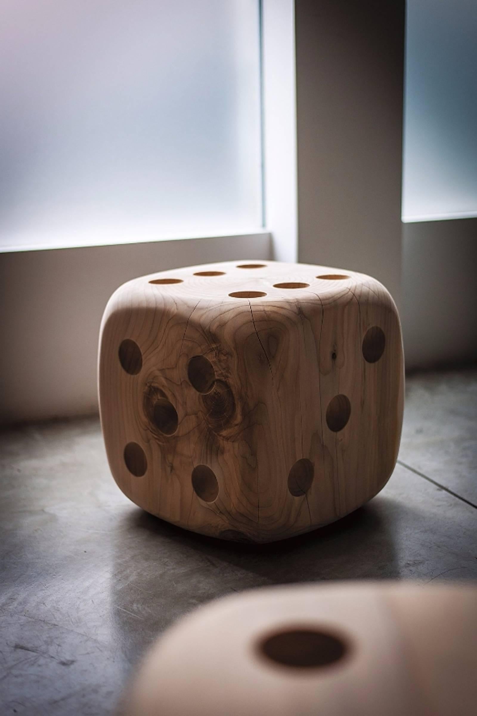 Stool dice in natural solid cedar wood, 
Size L : L40xP40xH40cm, price: 1650,00€
Size XL :  L35xD35xH70cm, price: 2950,00€ 
Wood treated with natural pine extracts wax.
Solid cedar wood include movement, 
cracks and changes in wood conditions, 
this
