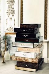 Exceptional Drawers Limited Edition Rare Piece