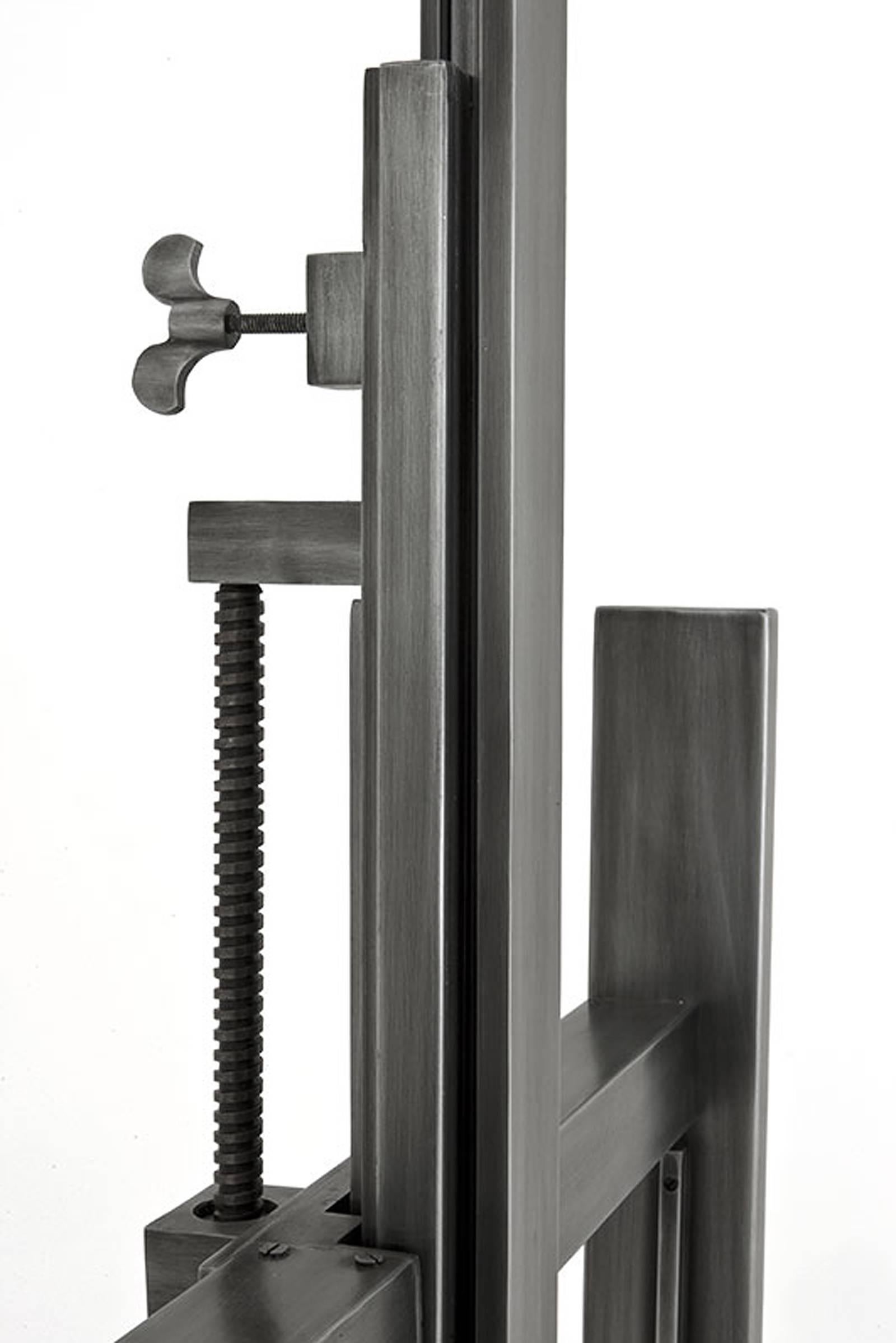 Contemporary Artistic Easel in Gunmetal Finish