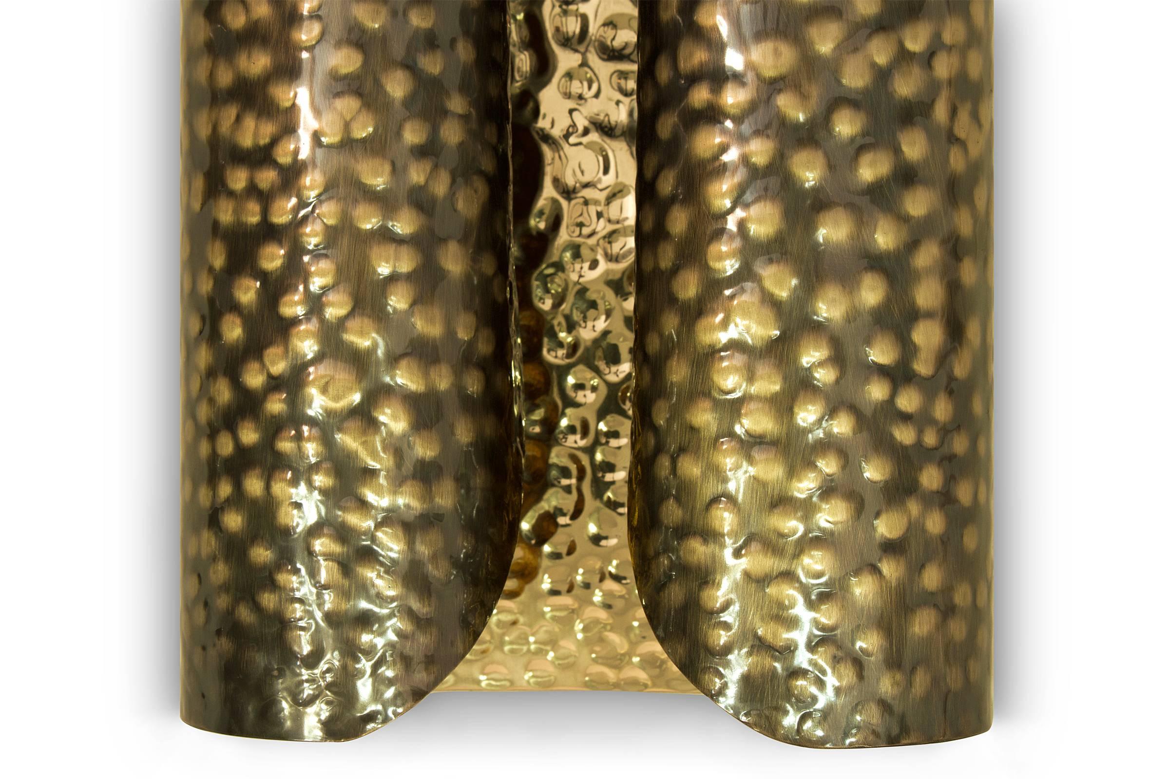 Tuba Wall Light in Hammered Aged Brass In New Condition For Sale In Paris, FR