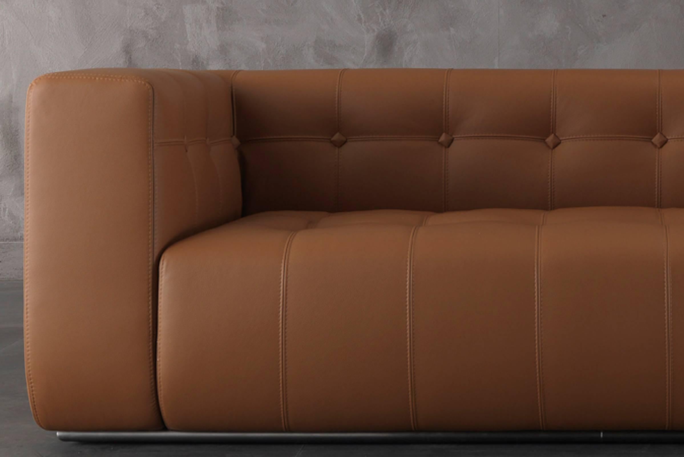 Hand-Crafted Challenger Sofa in Brown Leather in High Quality