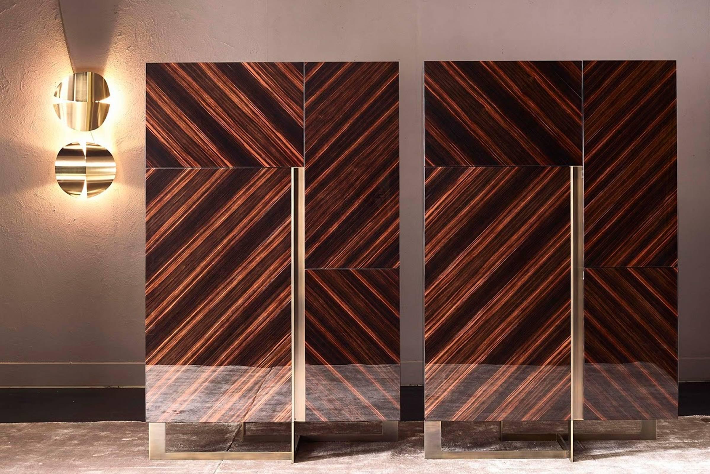 Contemporary Sideboard Smart Wood Ebony and Bronze Structure and Details