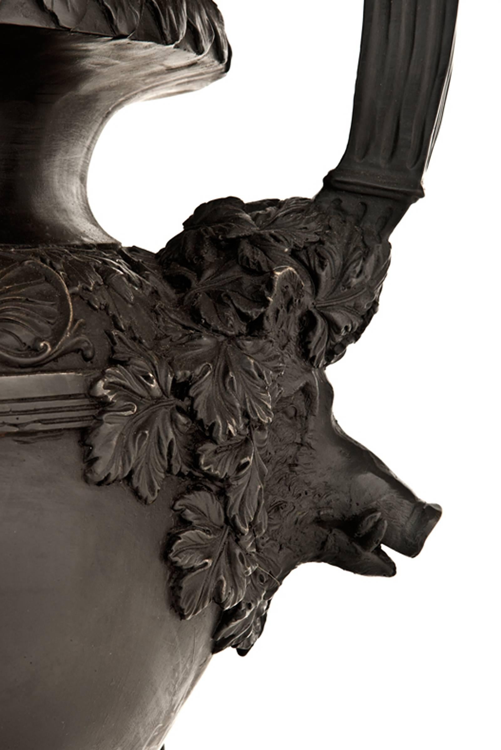 Versailles Vase in Bronze with Bronze Patina 1