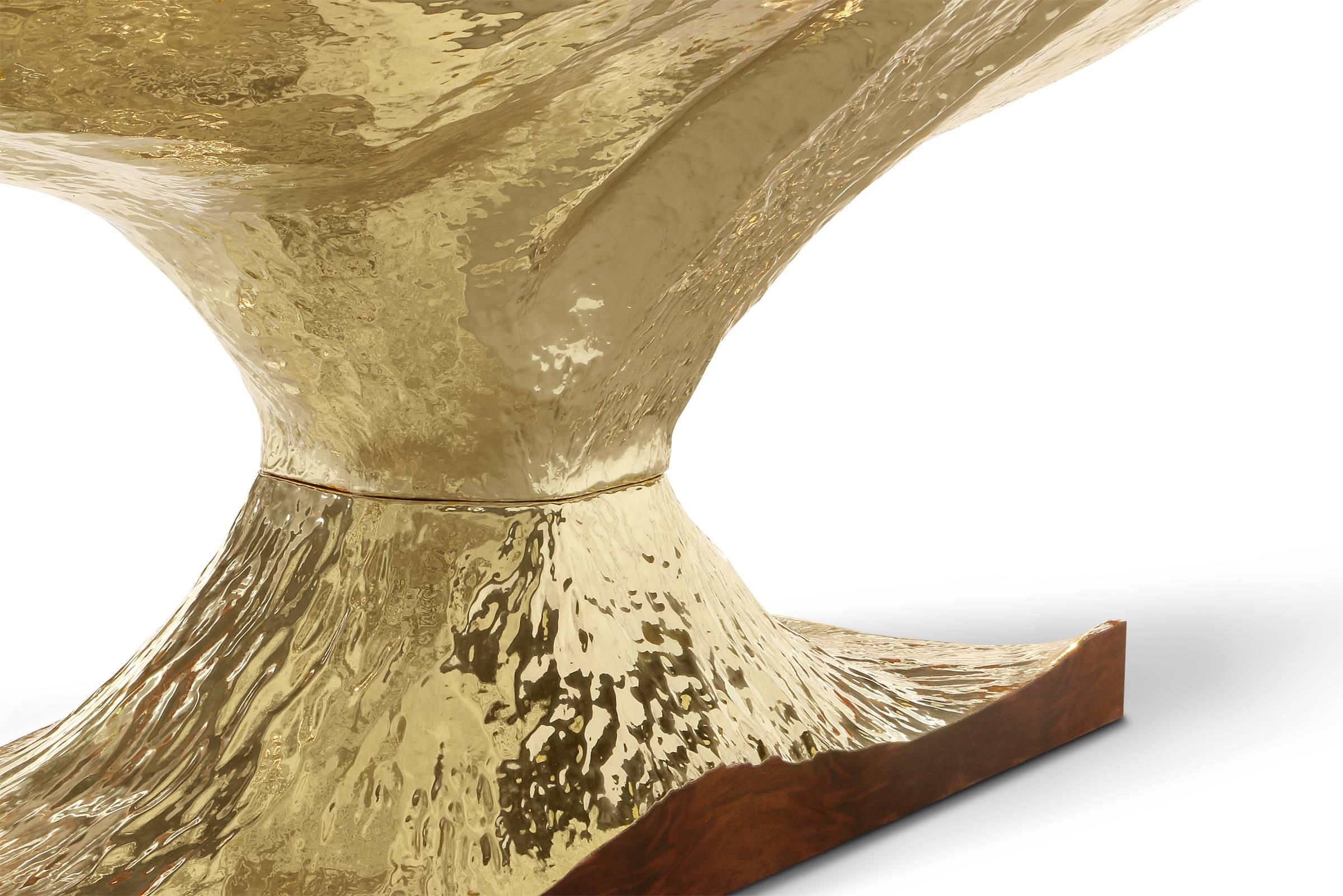 Gold Tree Dining Table with Walnut Root Top Polished Brass Base In New Condition In Paris, FR