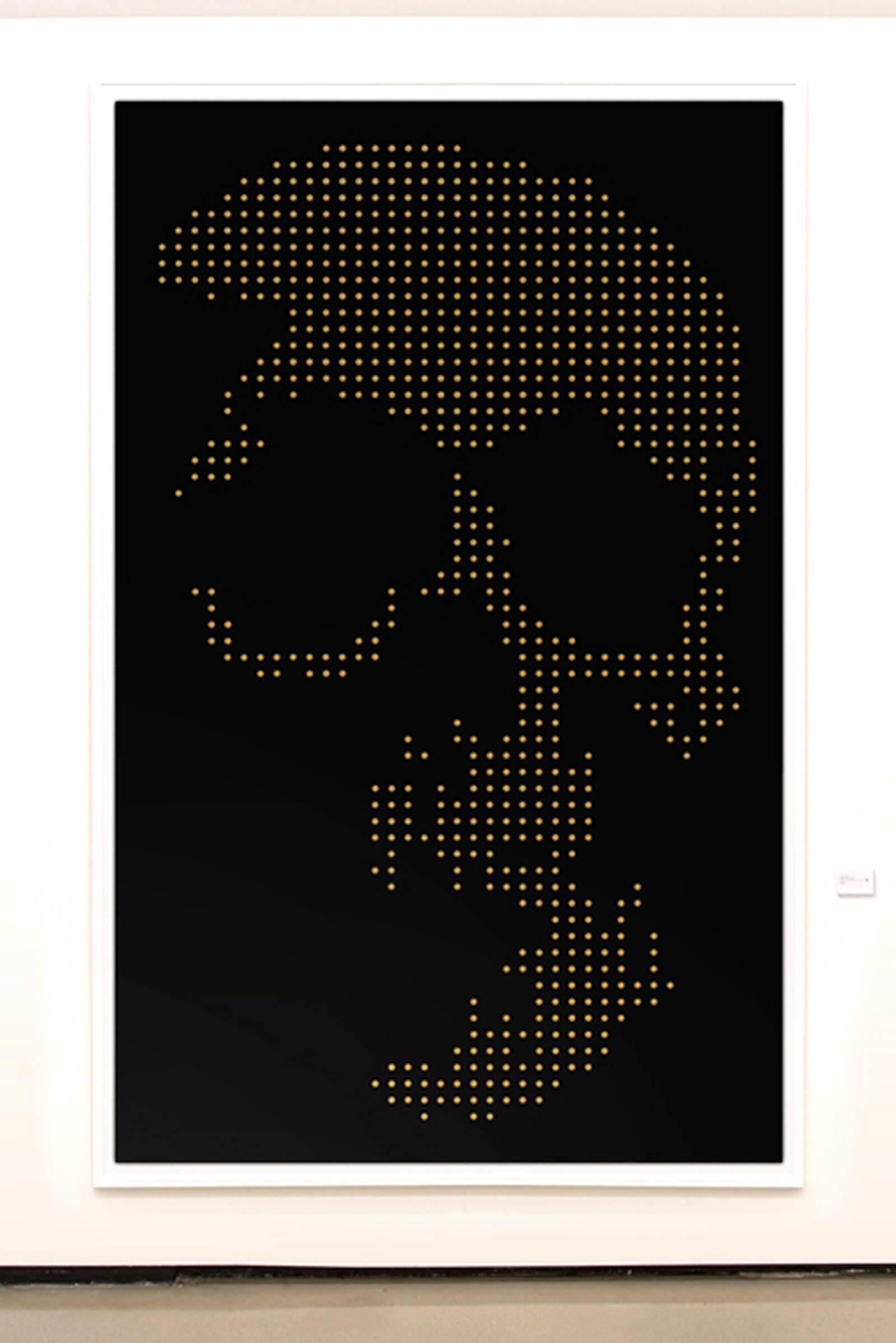 Panel skull gun bullets 9 mm. Black plexiglass,
862 bullets 9 mm. American box frame in wood.
Numbered and limited edition Nr. 04/12.
Exceptional piece 2016.
