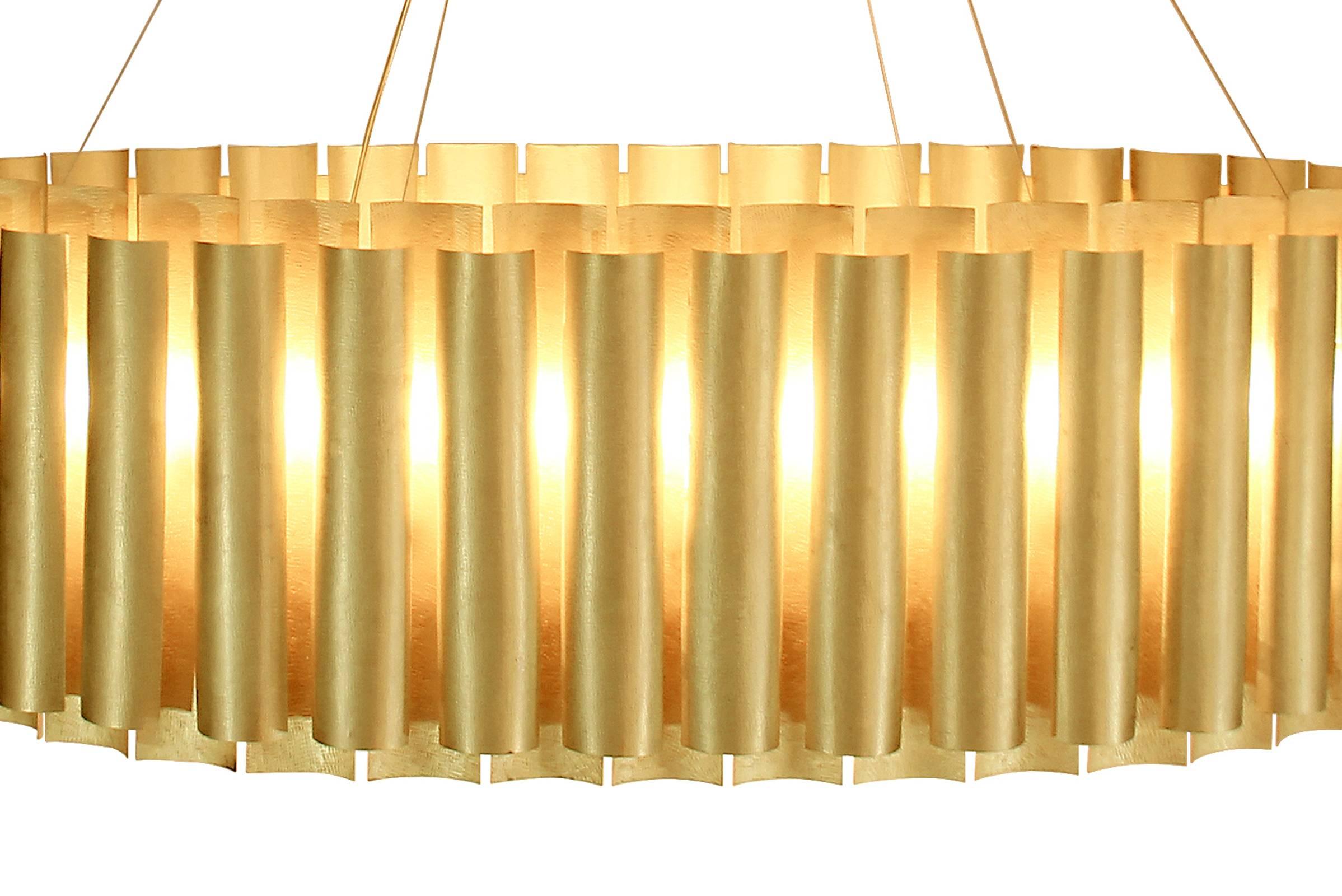 Aura Suspension in Hammered Brass In Excellent Condition For Sale In Paris, FR