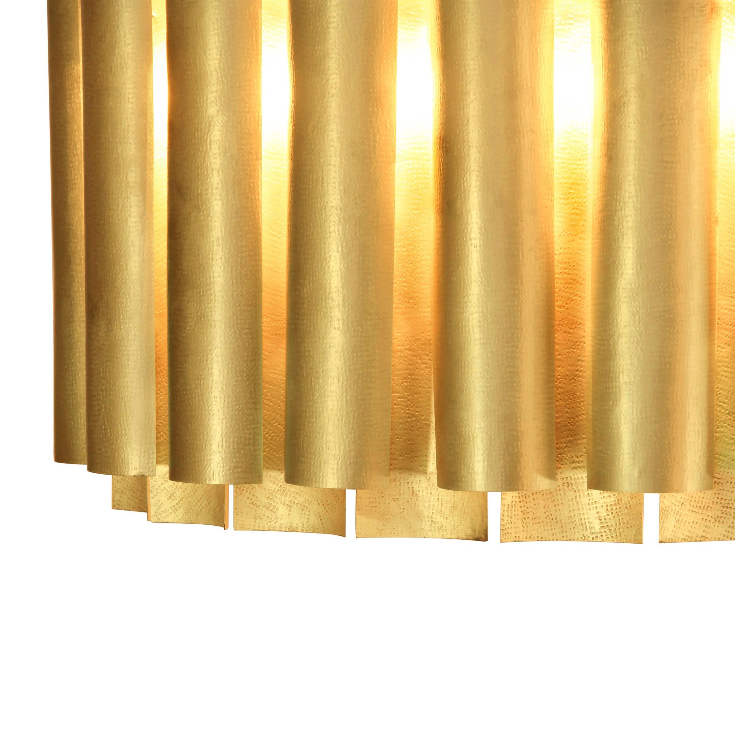 Contemporary Aura Suspension in Hammered Brass For Sale