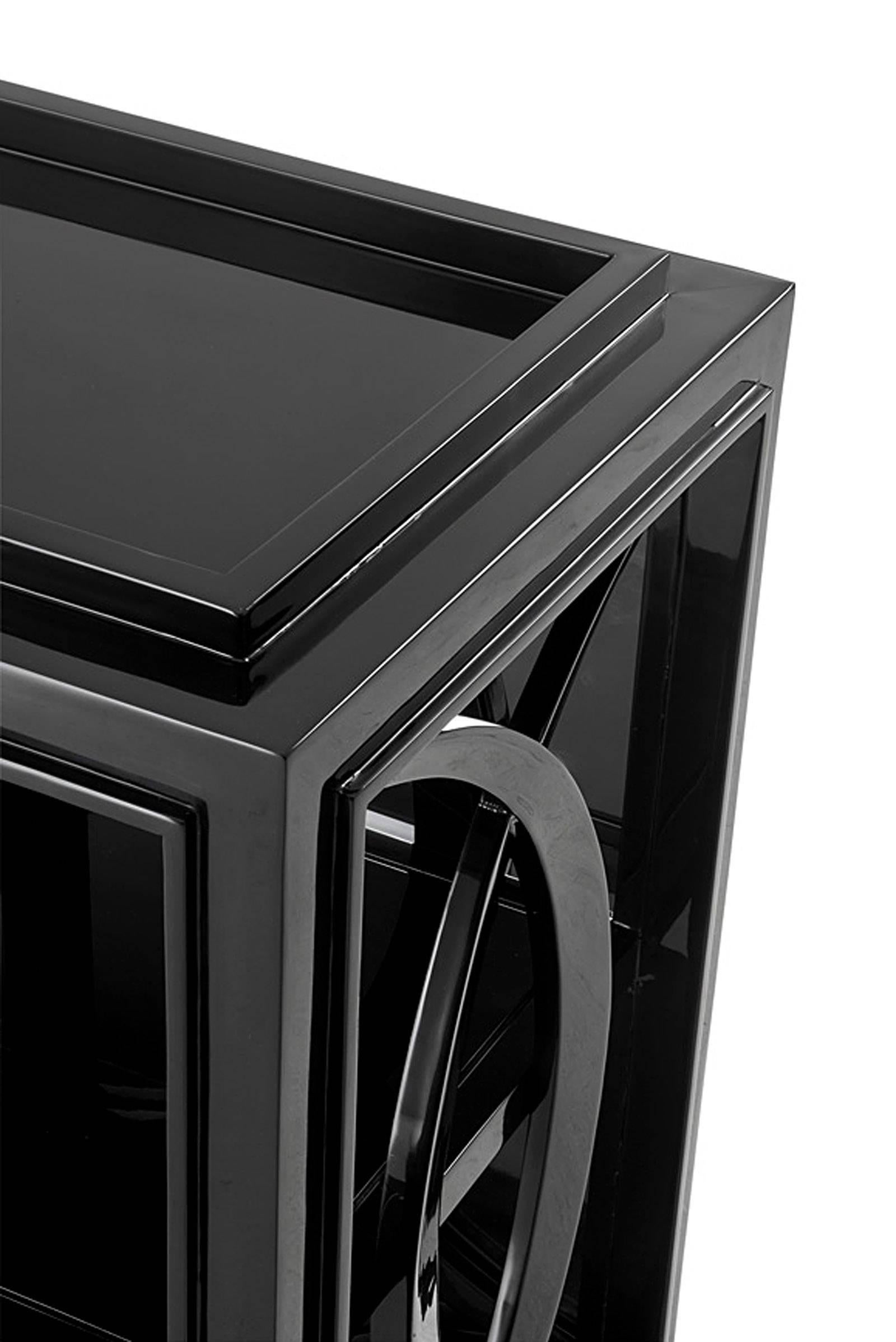 Otello Console Structure with Black Lacquered Mahogany For Sale 1