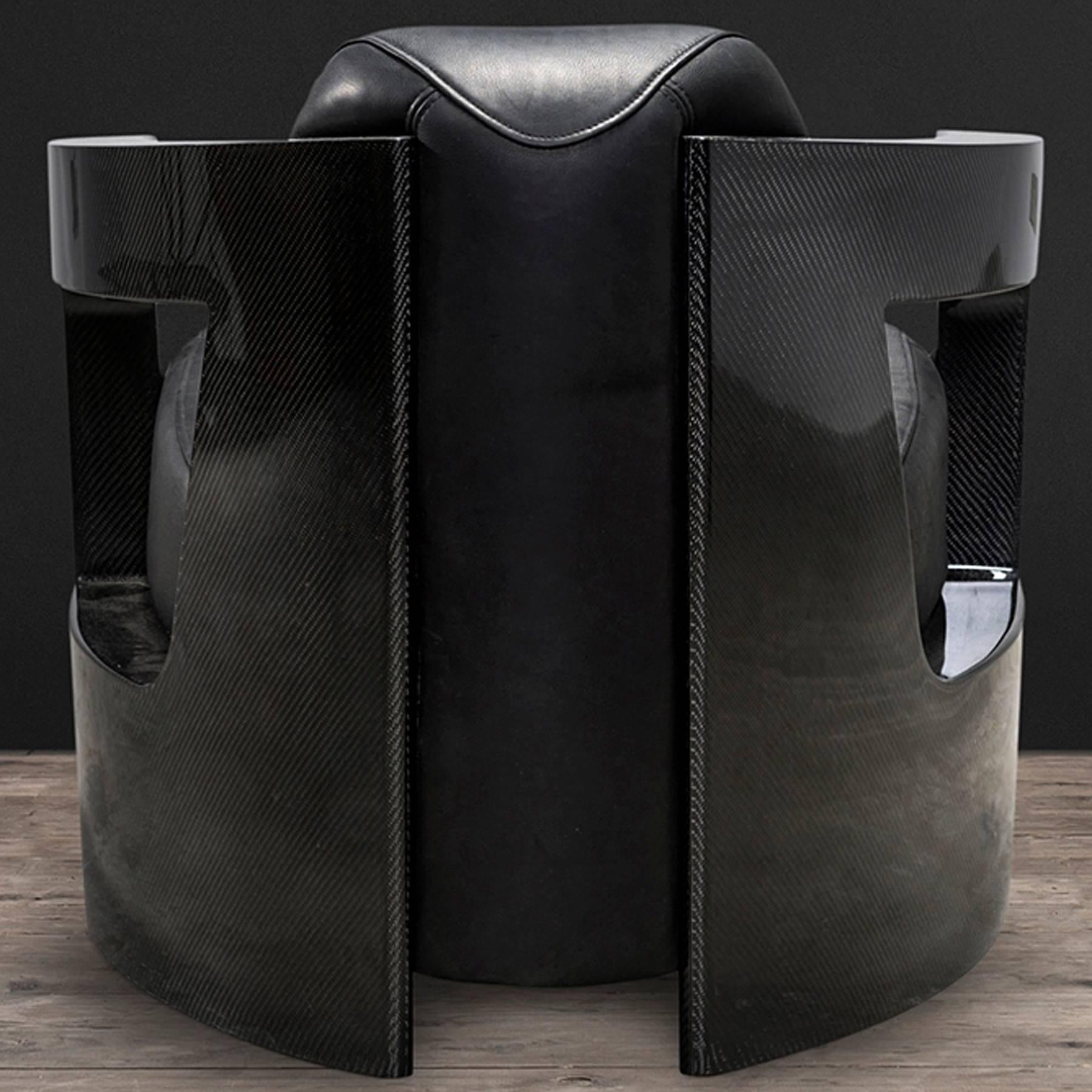 Black Carbon Armchair with Black Genuine Leather For Sale 1