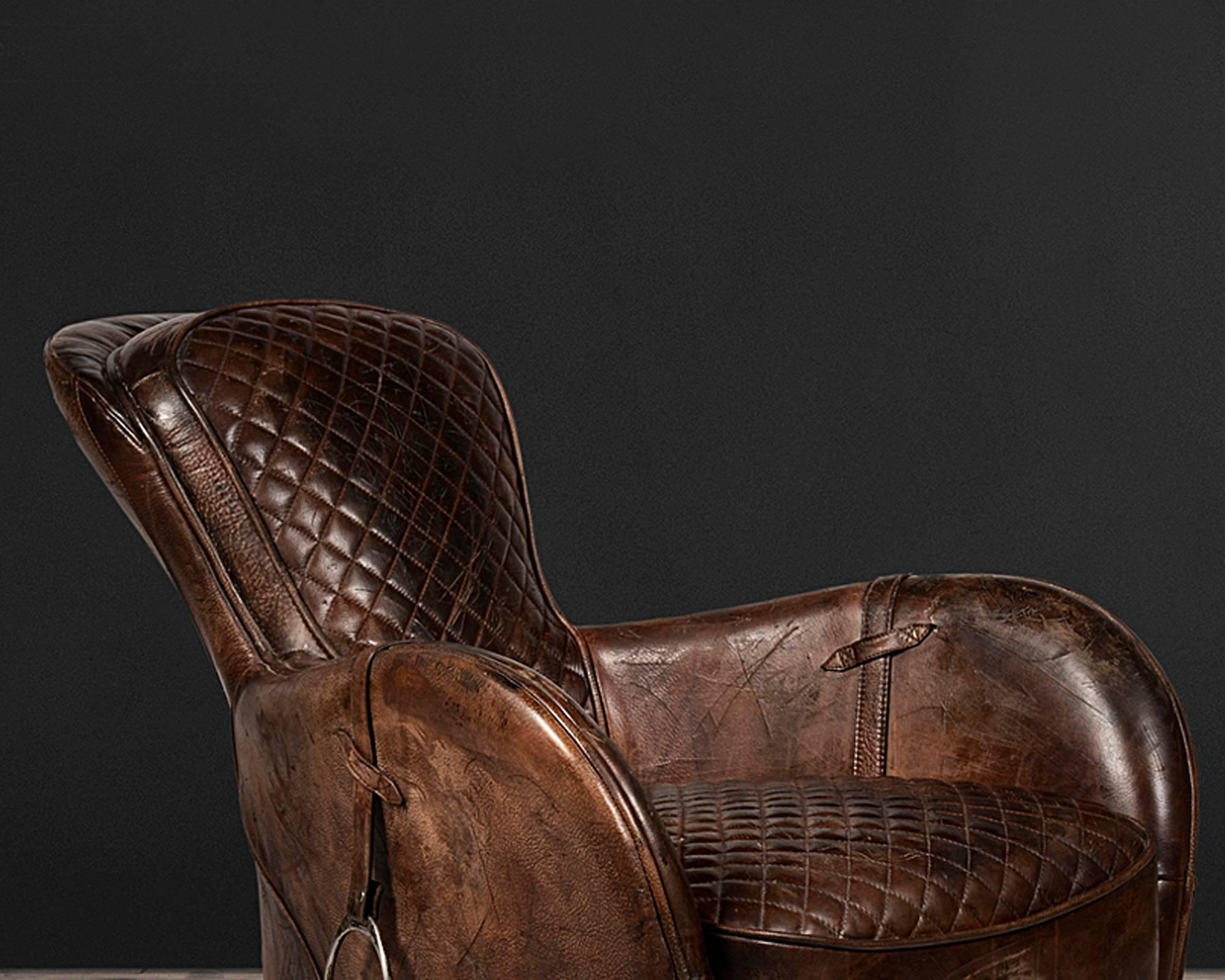 Fauteuil Saddle Old Brown en cuir véritable vintage Brown Excellent état - En vente à Paris, FR