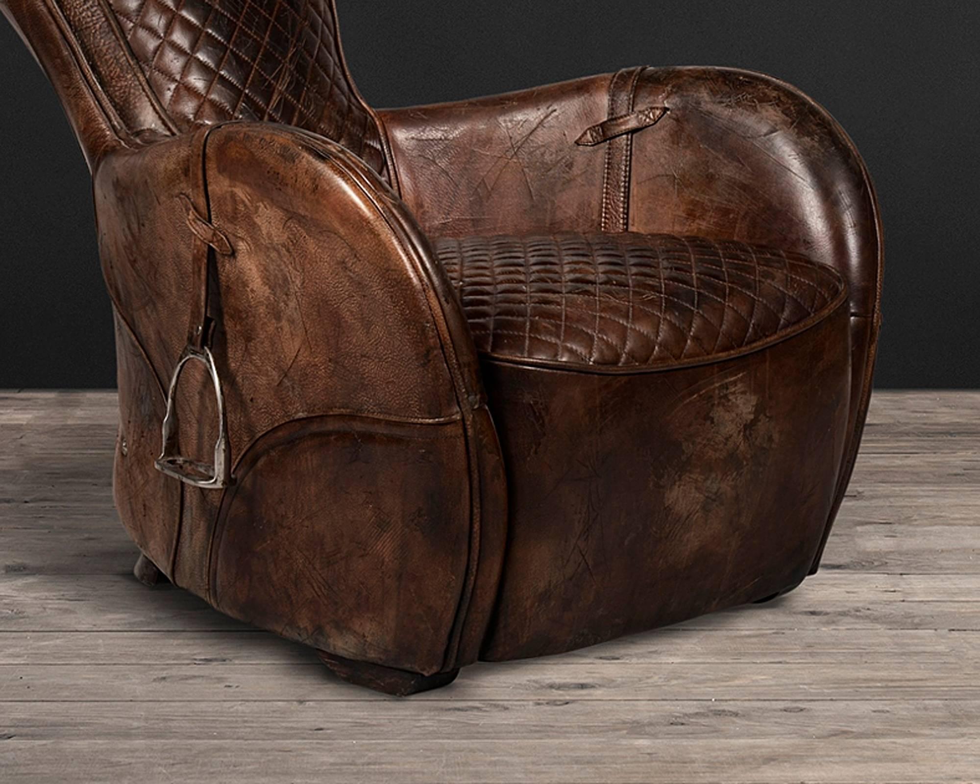 Britannique Fauteuil Saddle Old Brown en cuir véritable vintage Brown en vente