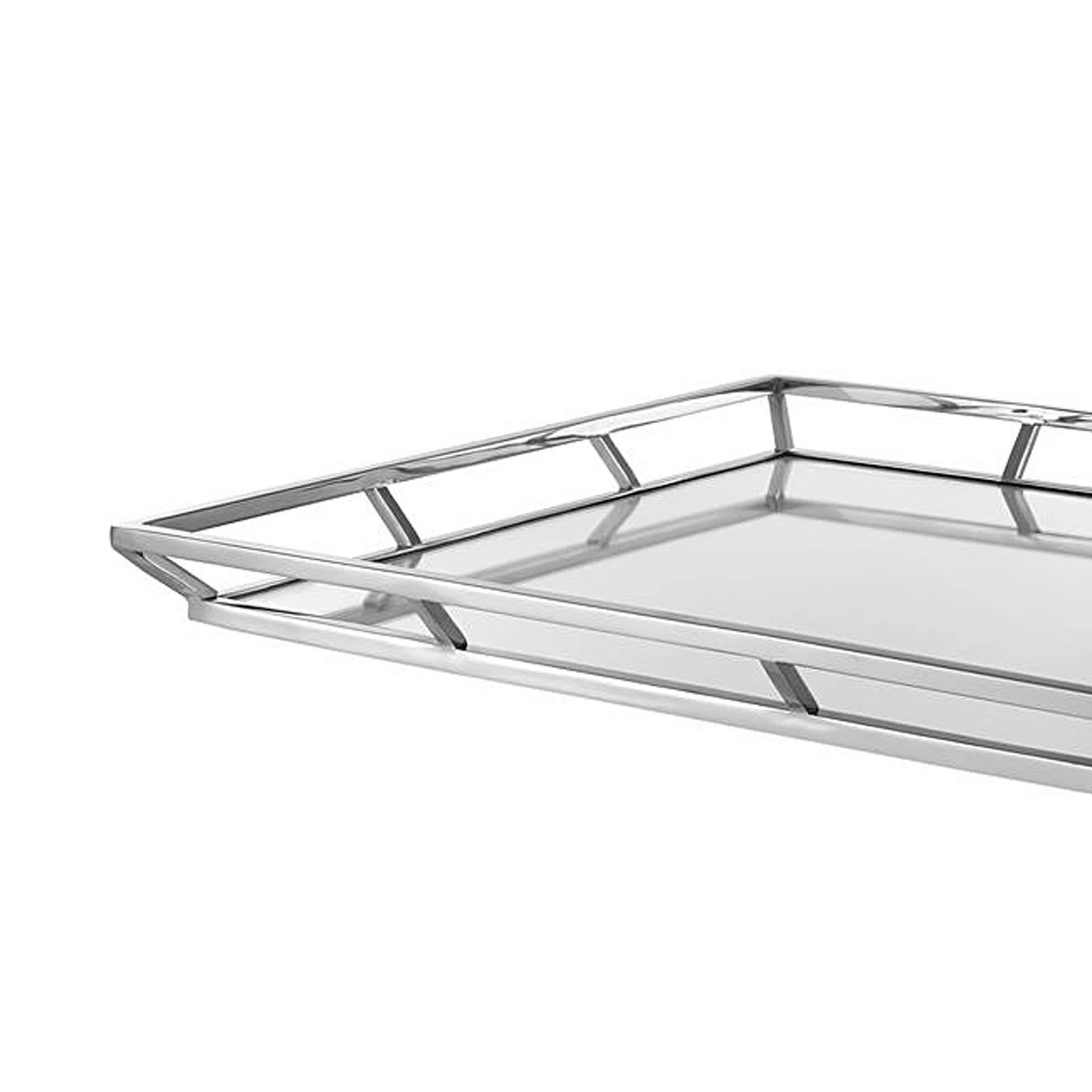 Tray Classic in polished nickel finish 
and mirror glass. Elegant serving piece.
