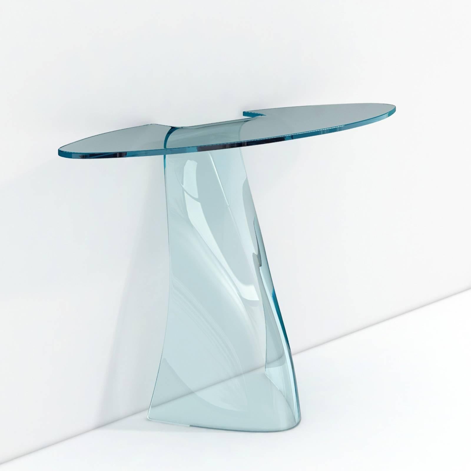 Italian Charme Console Casted in One Slab of Curved Clear Glass For Sale