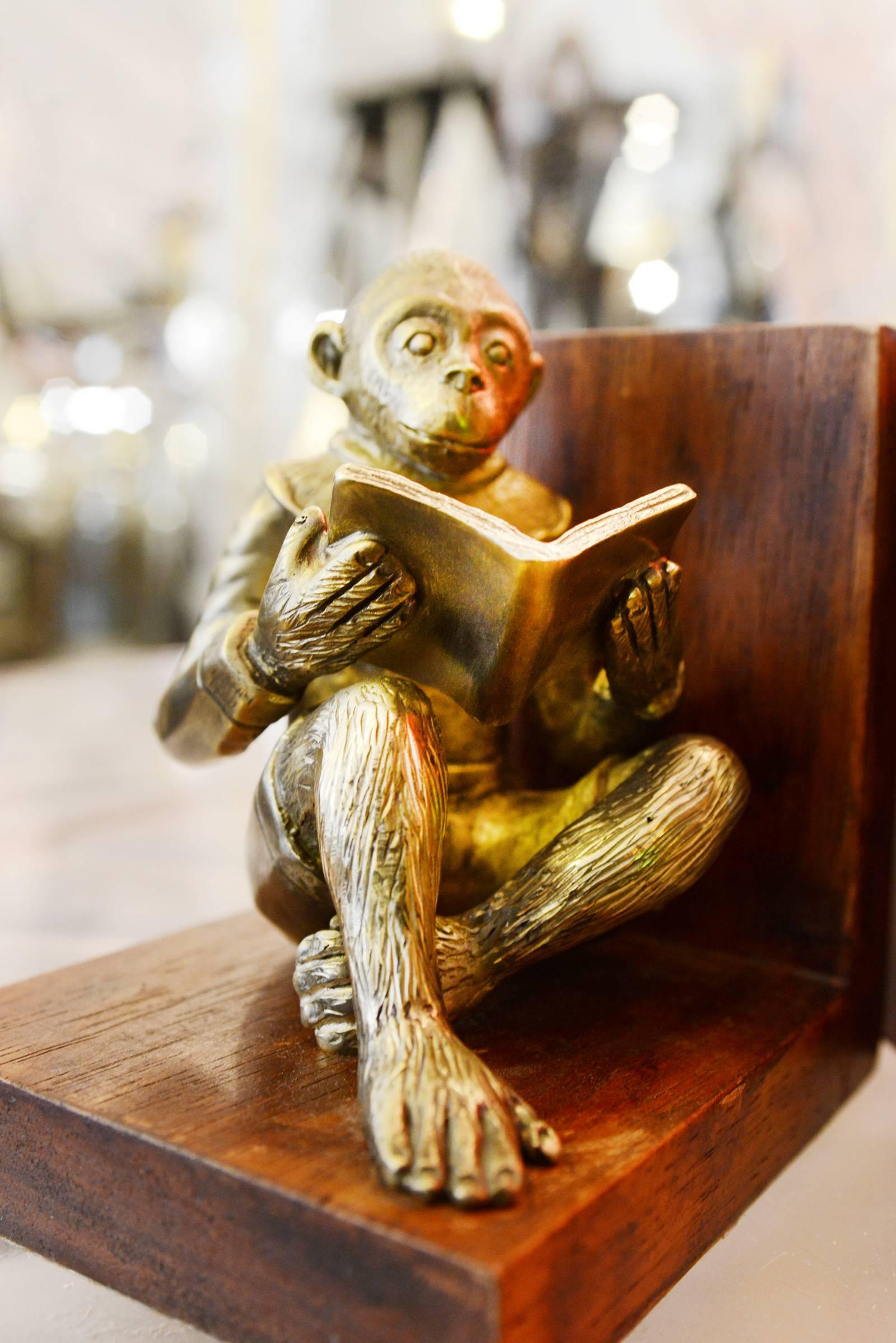 Monkeys Readers Bookends Set of Two in Bronze 1
