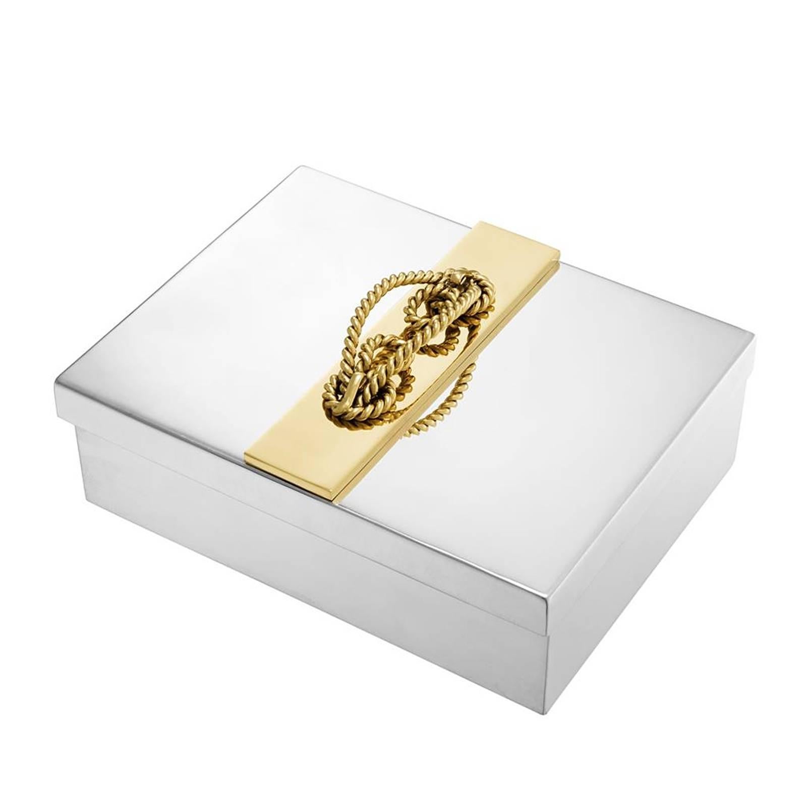 Jewelry box gold knot in polished nickel
finish with gold finish handle.
