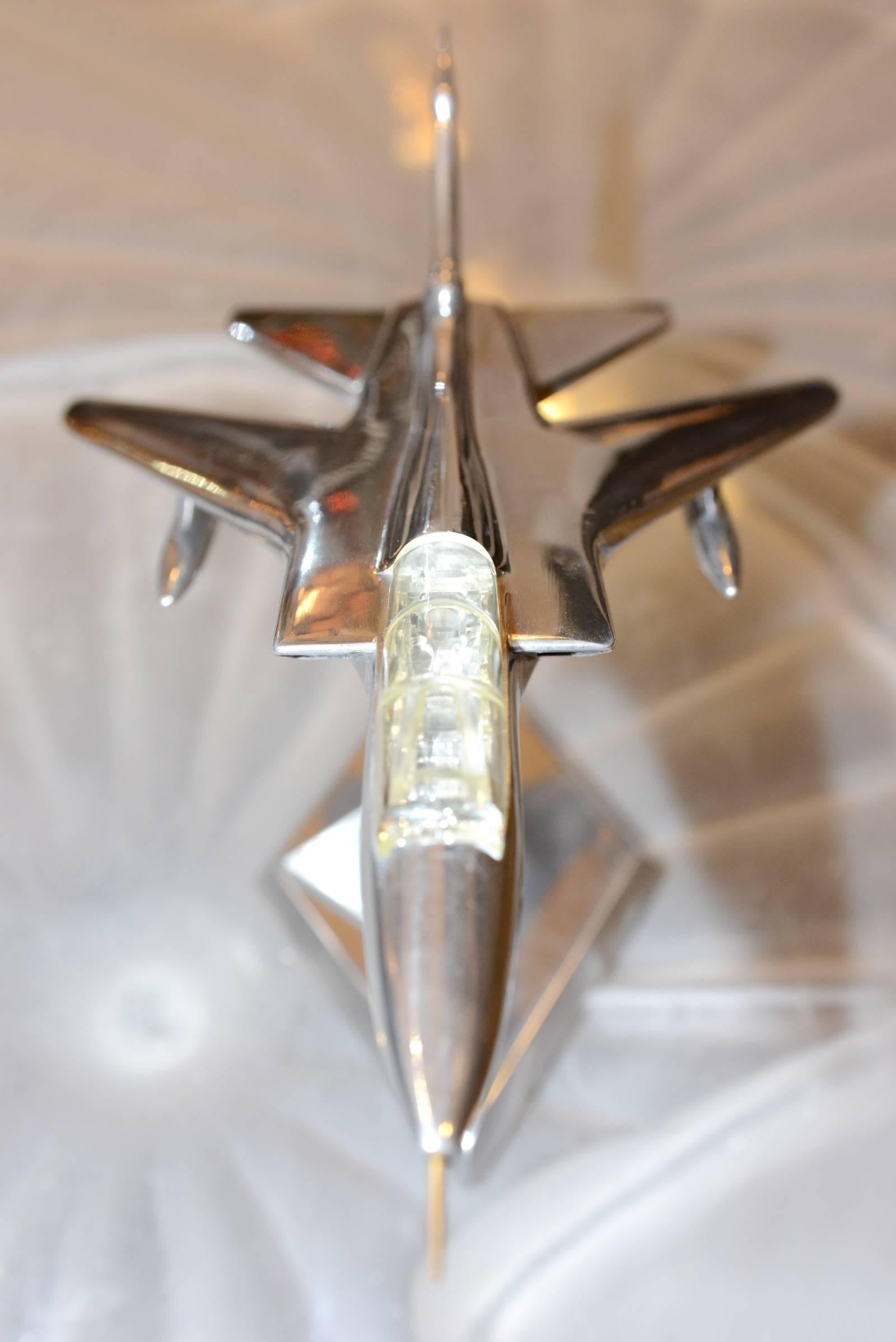 Tornado Fighter Model in Polished Aluminium, 1974 In Excellent Condition In Paris, FR