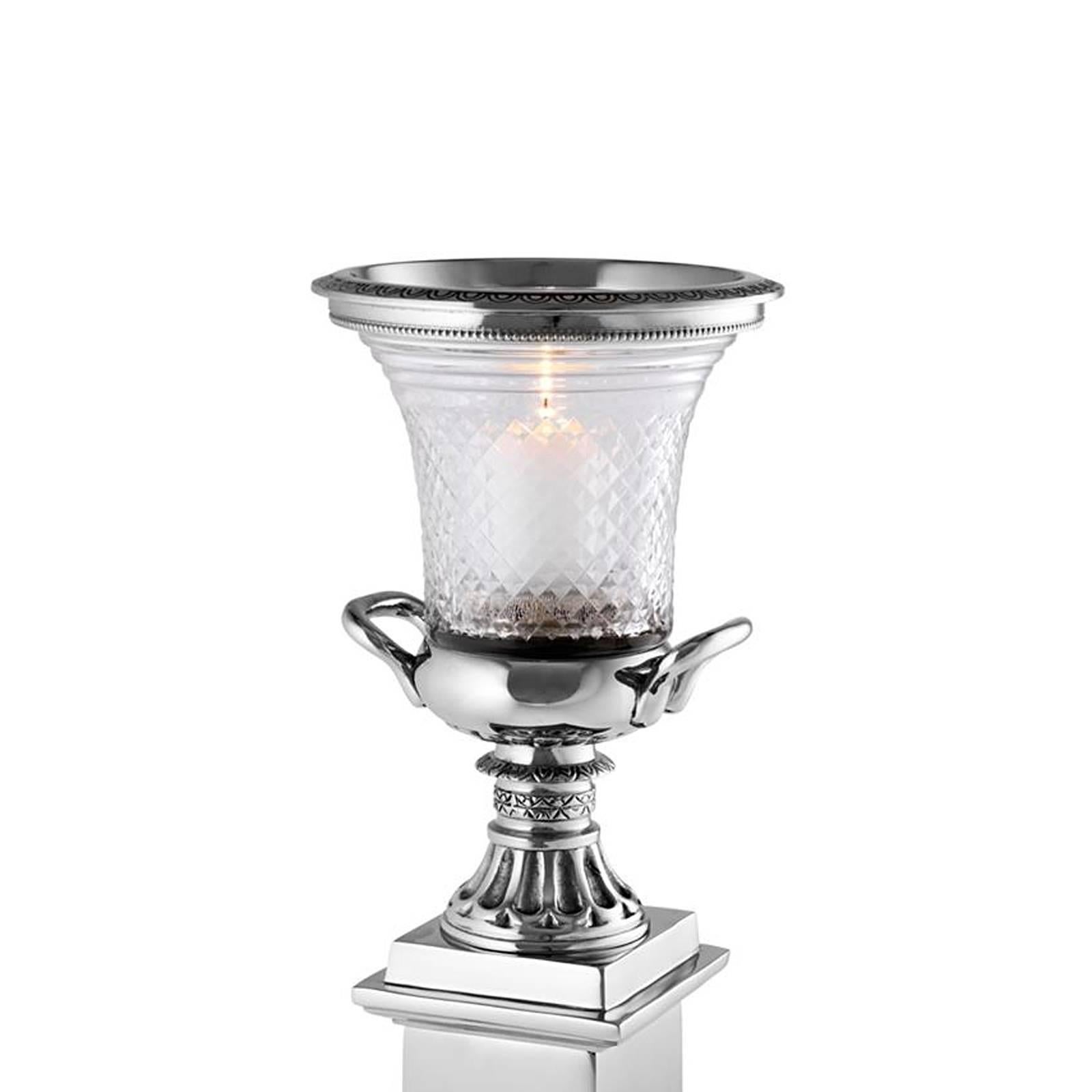 Hurricaine Jersey in polished nickel finish with 
hand cut-glass. For one candle. Candle not included.
