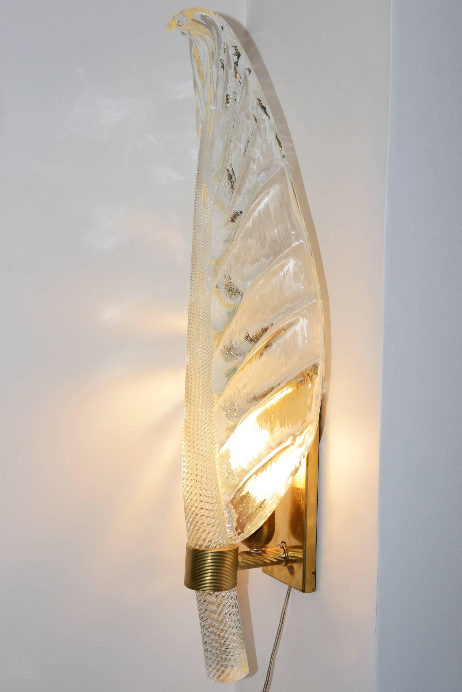Leaves Wall Light Set of Two in Pure Murano Crystal Glass In Excellent Condition In Paris, FR