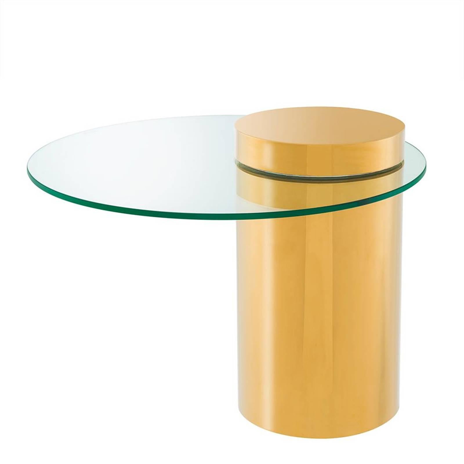 Side table balance with stainless steel structure
in gold finish. With clear glass top.
Also available in coffee table.
