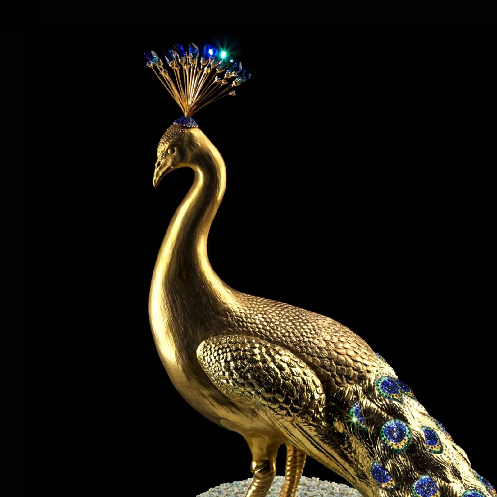 peacock sculptures