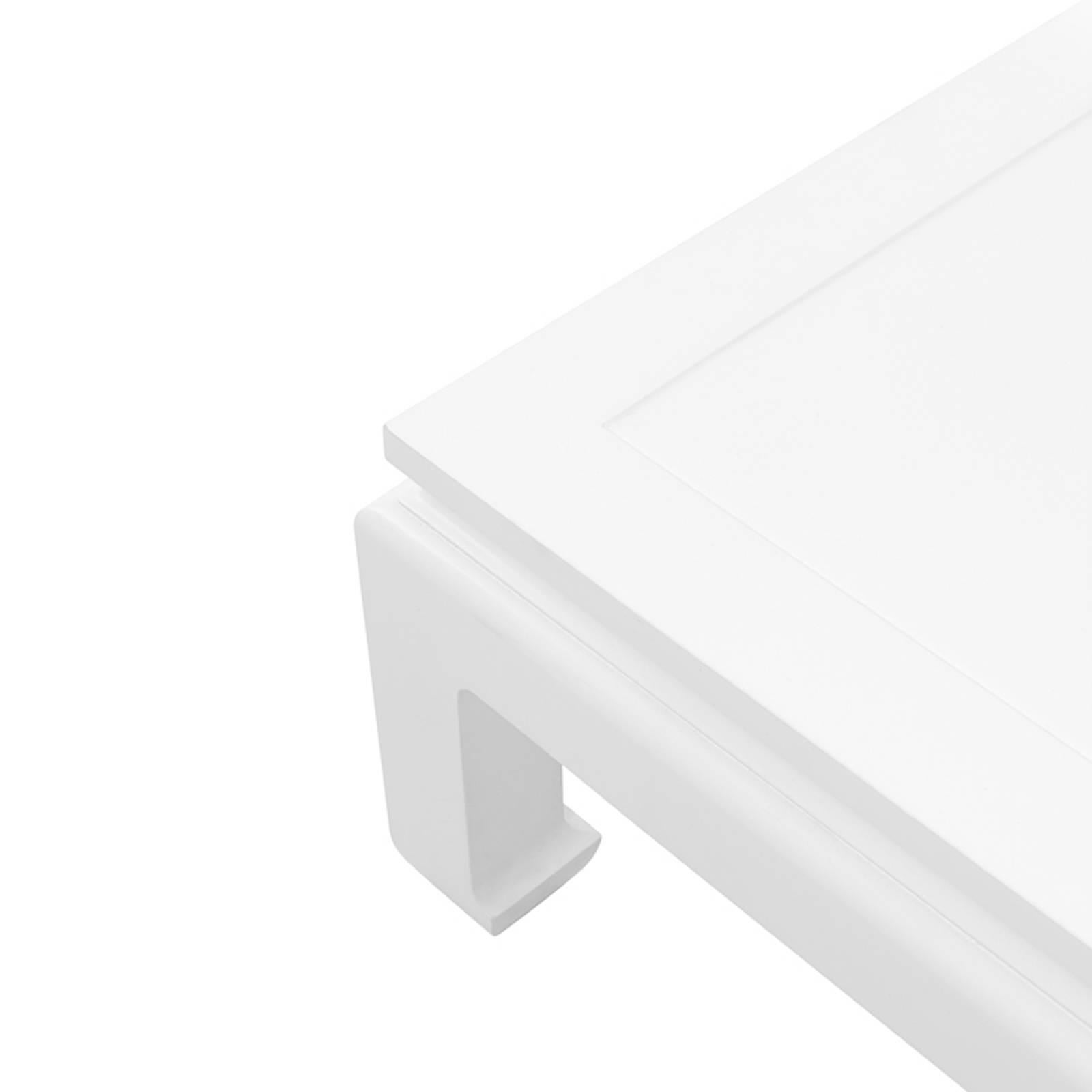 Contemporary Bengal Coffee Table in White Lacquered Mahogany Wood