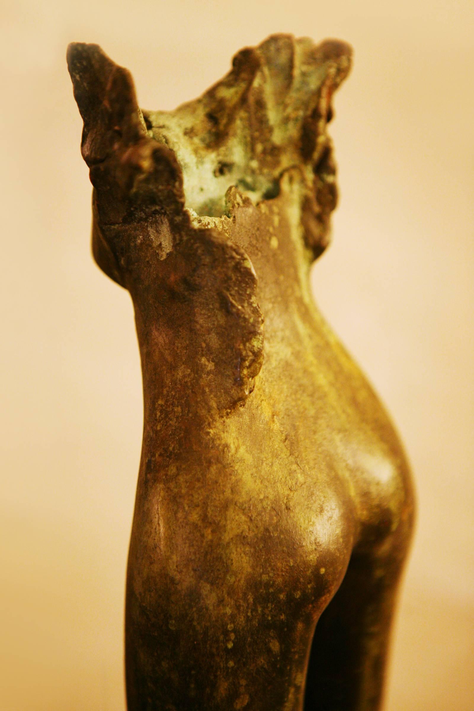 Body Lady Sculpture in Solid Bronze In Excellent Condition For Sale In Paris, FR