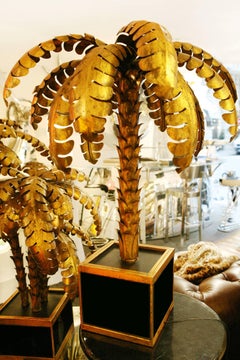 Gilded Palmer Medium Table Lamp in Gold Finish