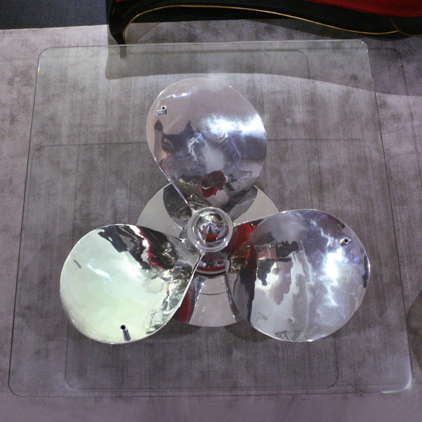 Fait main Table basse Navy Boat Patrol Propeller à vis de table en vente