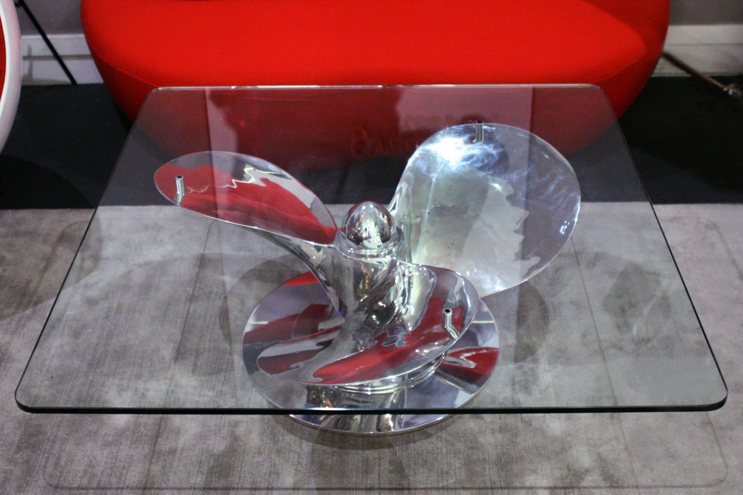 Table basse Navy Boat Patrol Propeller à vis de table Excellent état - En vente à Paris, FR