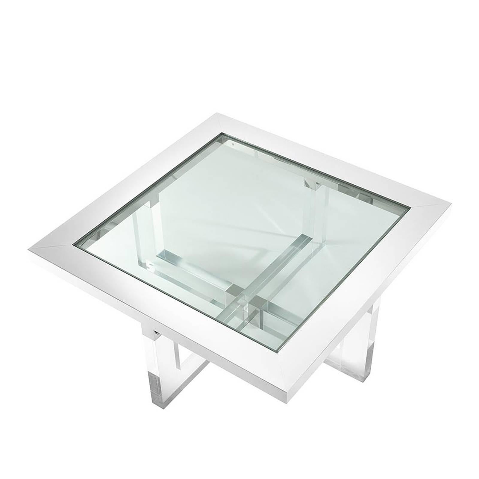 Coffee table square Shiffrin with structure in polished stainless 
steel and clear acrylic. With clear glass top.
Also available in rectangular coffee table or in console table 
or in side table. 