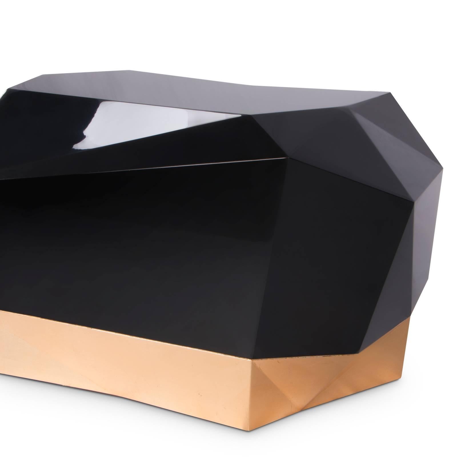 Fortnox-Nachttisch, schwarz lackiert, glänzender Lack und Blattgold (Lackiert) im Angebot