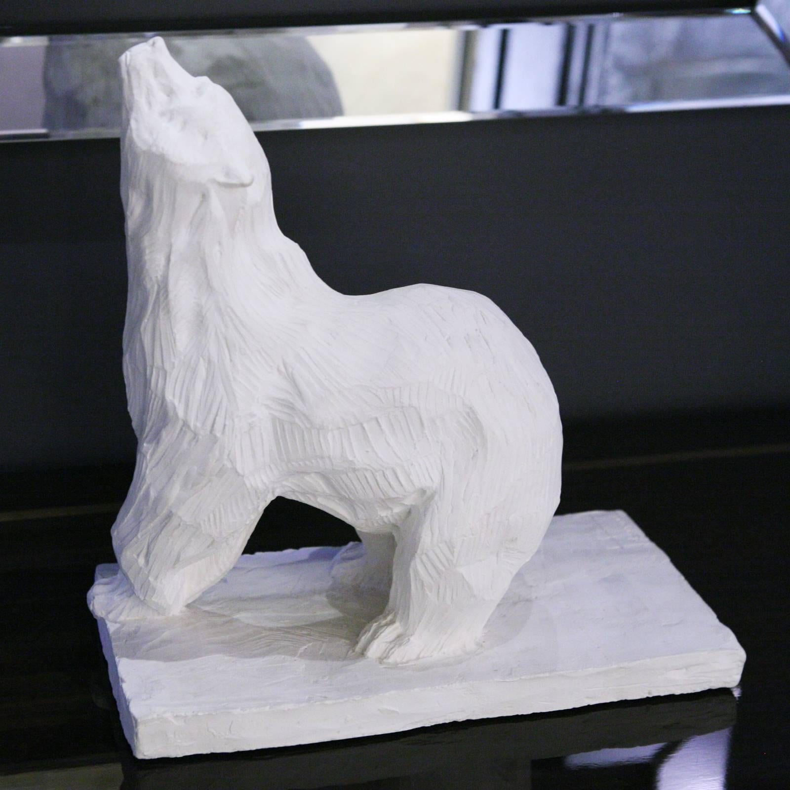 Sculpture bear in plaster.
Limited and numerated edition 60/100.
Made in France By J.B Vandame in 2015.
 